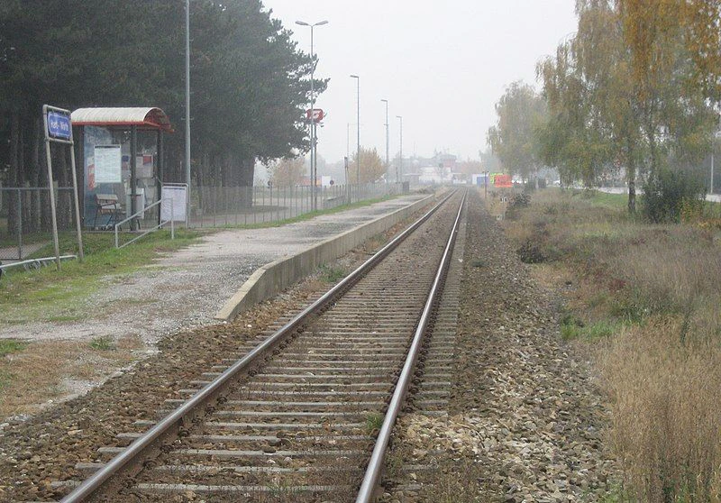 Diese Bahnhaltestelle soll gerettet werden.
