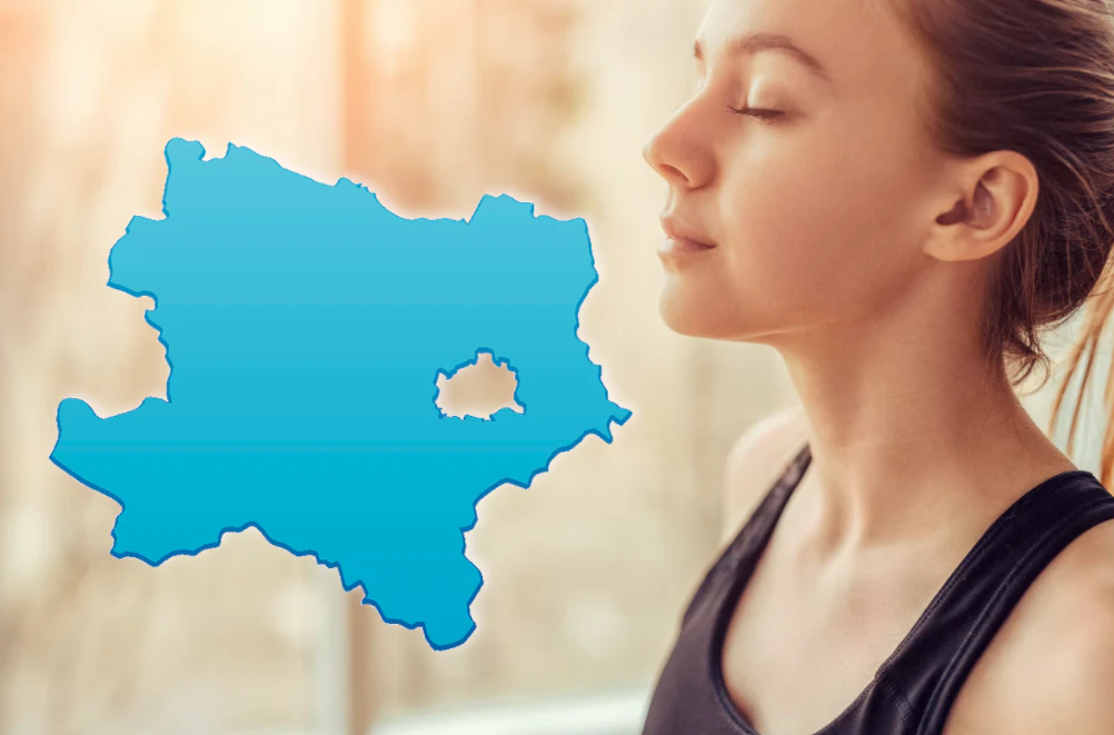 Symbolfoto einer Frau beim Atmen