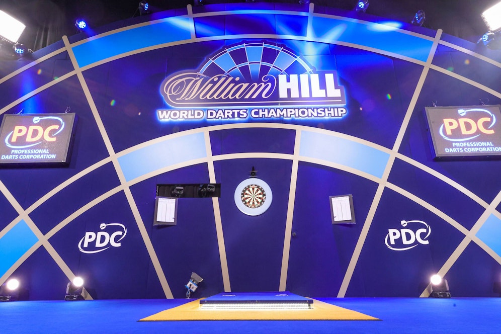 Der Darts-WM droht ein Corona-Fiasko. 
