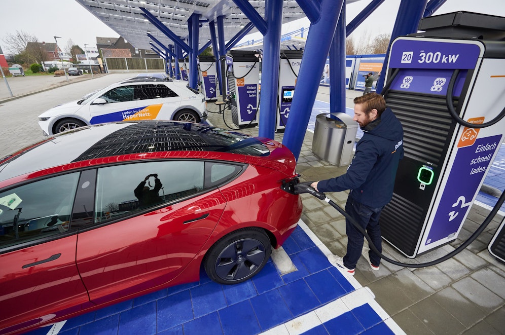 Elektroauto-Bauer Tesla schlägt Alarm bei gewissen Fahrzeugen der Reihe Model 3 und Model S.