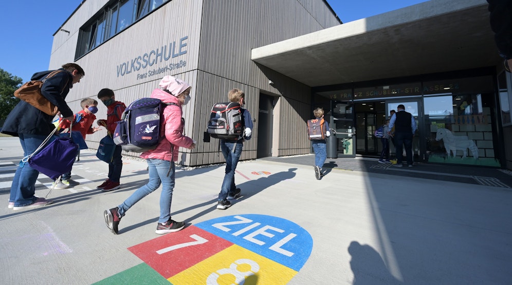 Die Schulen dürften im Schichtbetrieb wieder öffnen.
