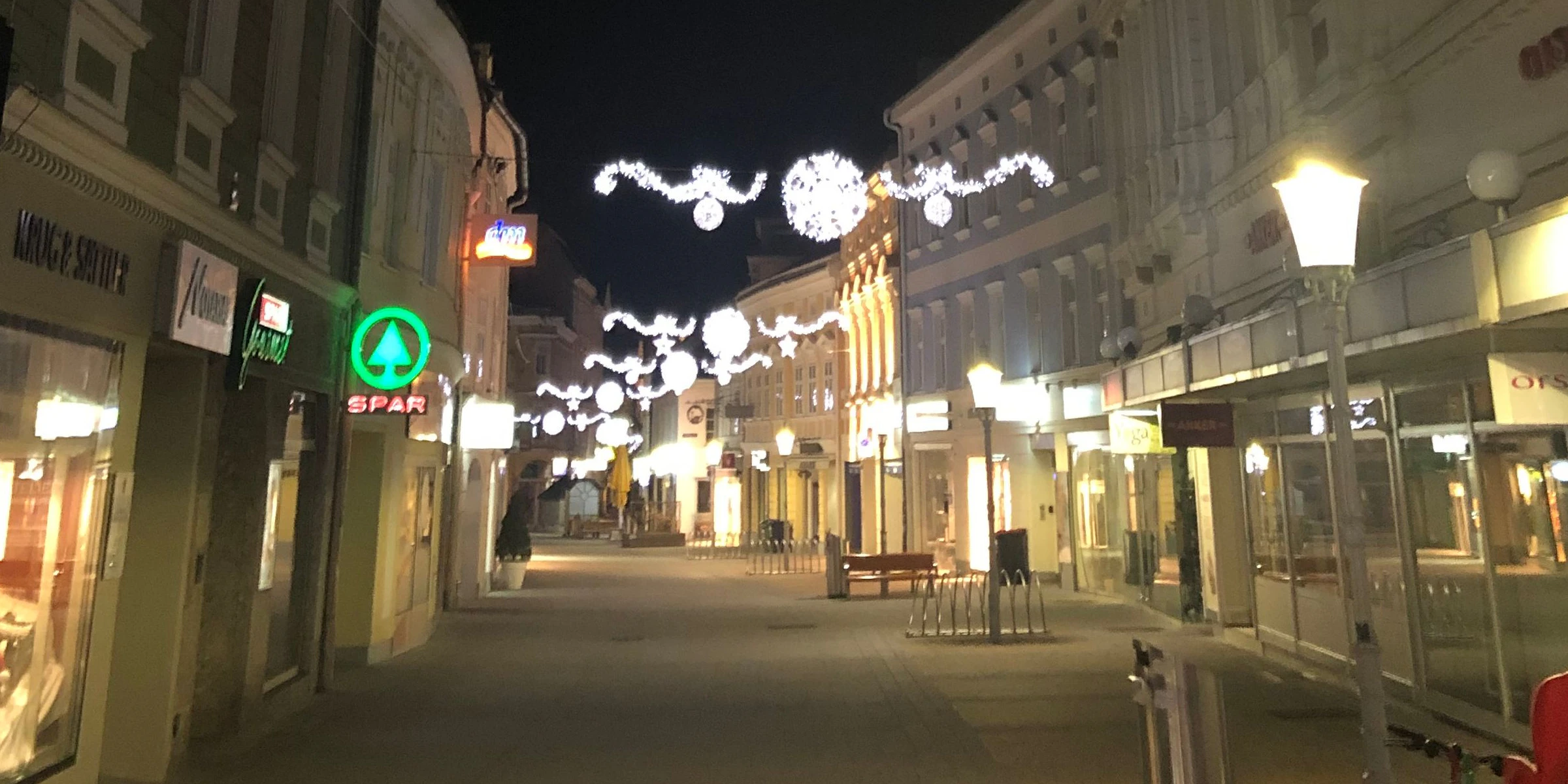 Weihnachts- bzw. Winterschmuck in St. Pölten