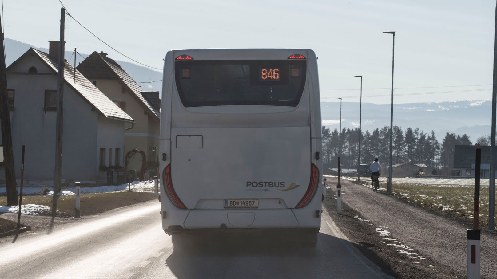 Ein ÖBB-Postbus in Graz. (Symbolbild)