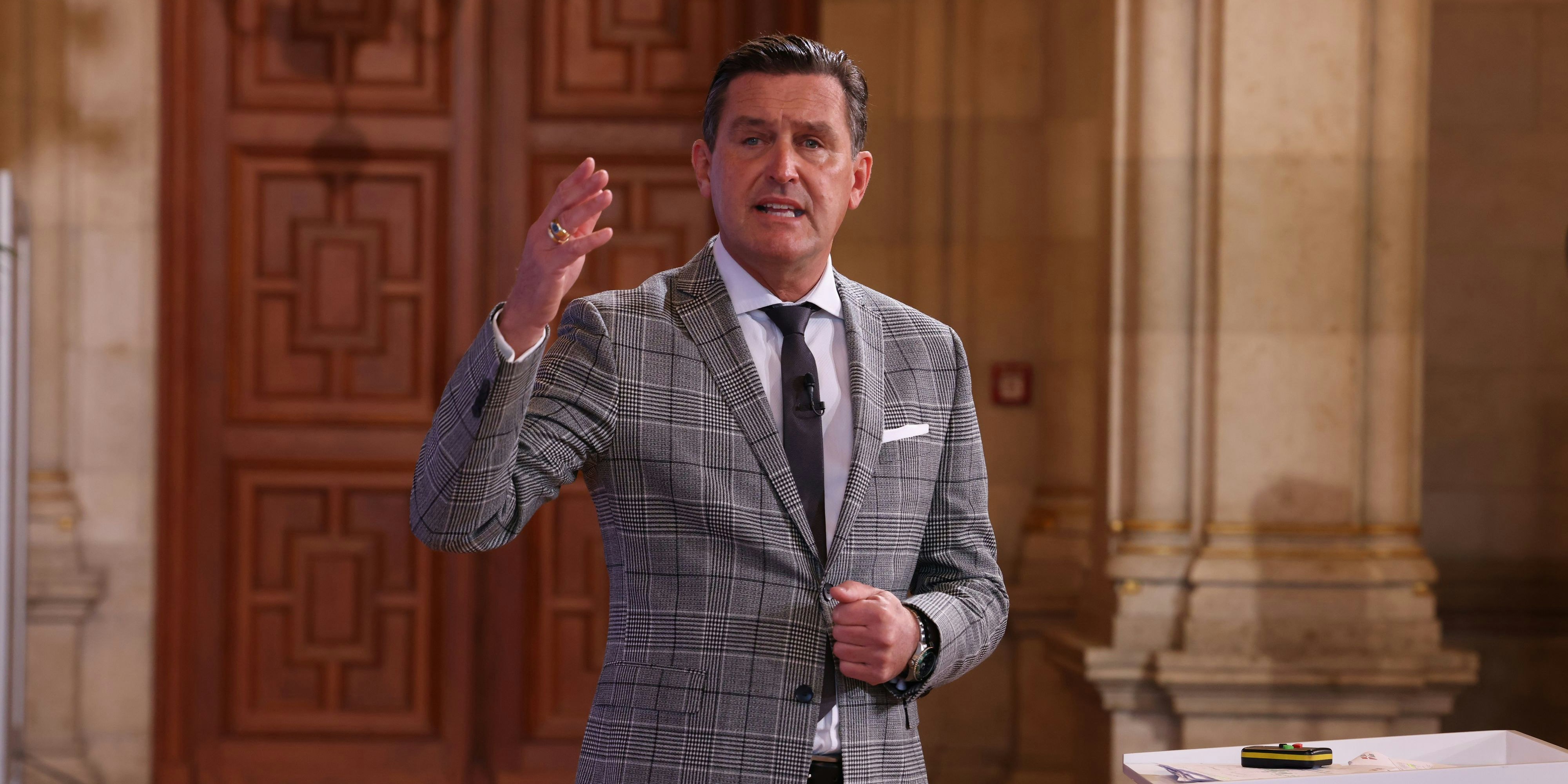 Wirtschaftsstadtrat Peter Hanke (SP) im Rathaus. 