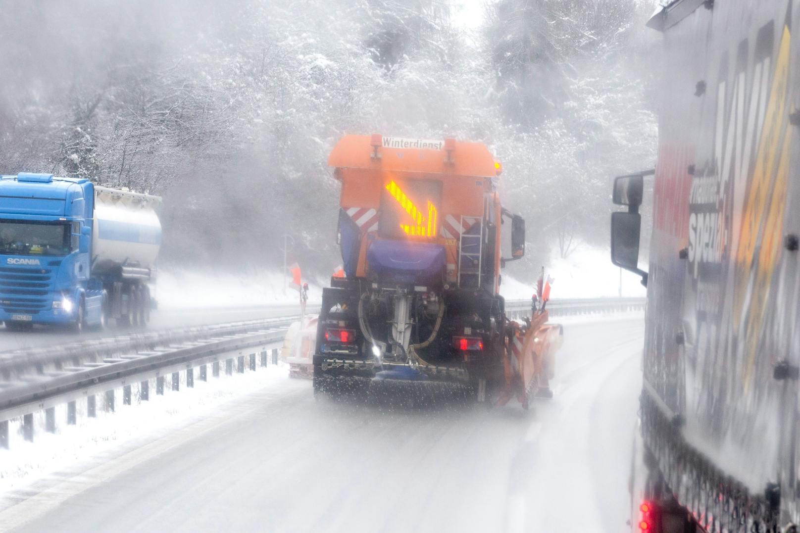 Österreichweit wird vor dem Schneefall gewarnt.