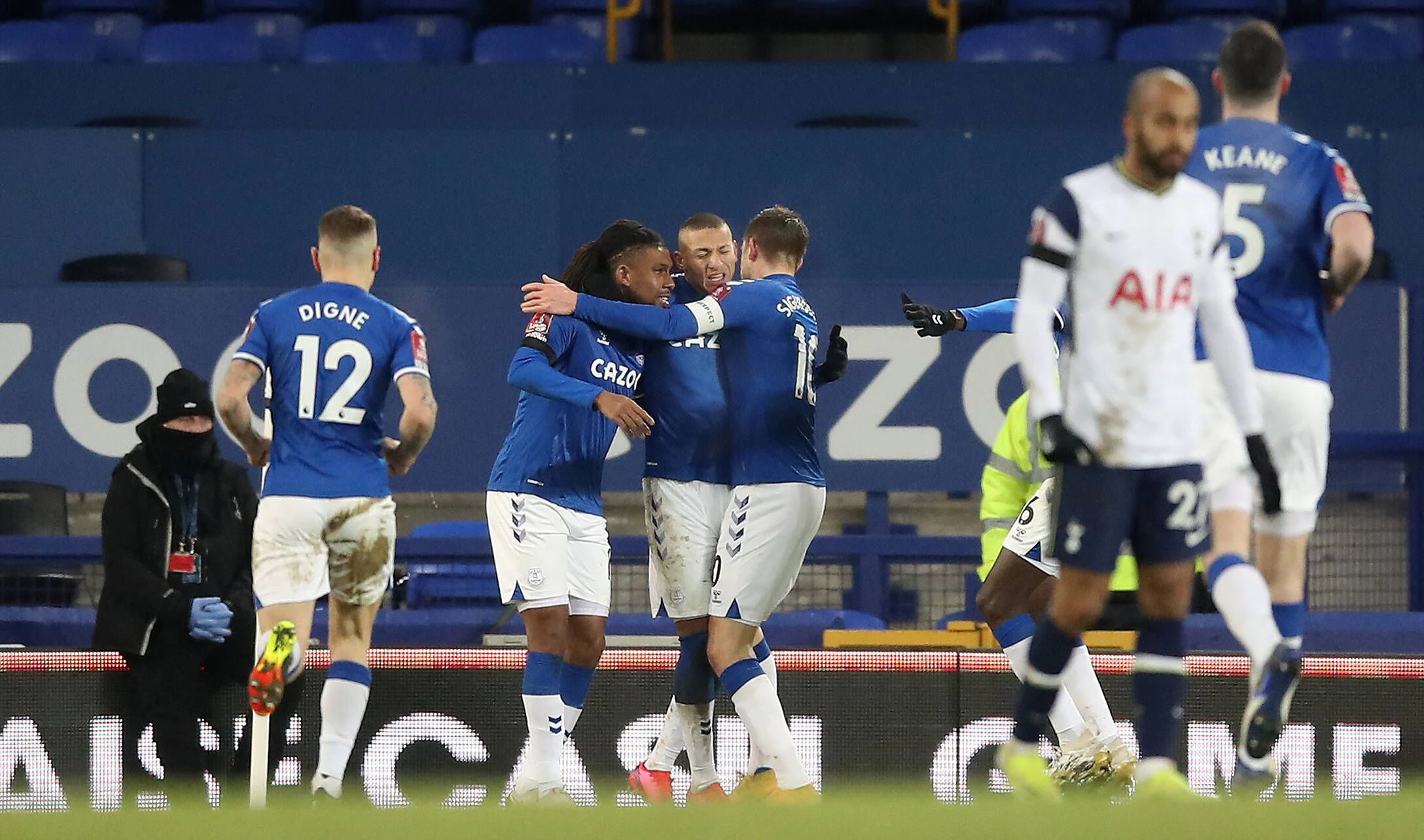Everton jubelt gegen Tottenham