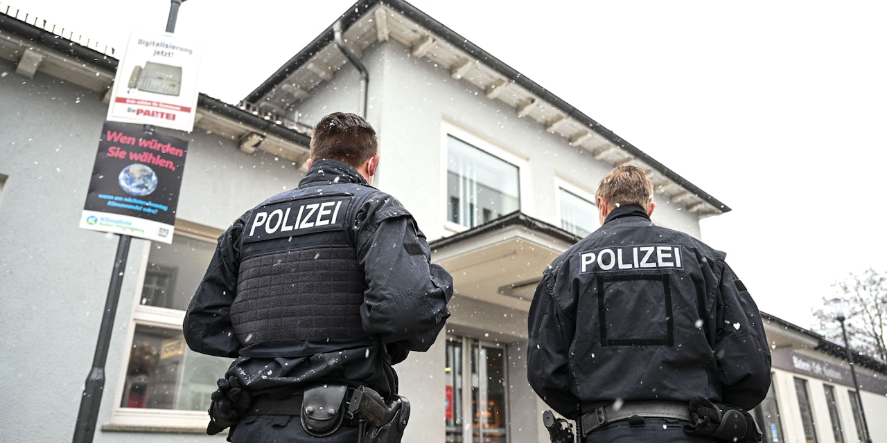 Raubmord! Mädchen (15) ersticht 62jährige Frau Heute.at
