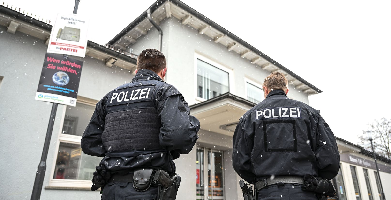 Polizei am Bahnhof Ravensburg.<br>