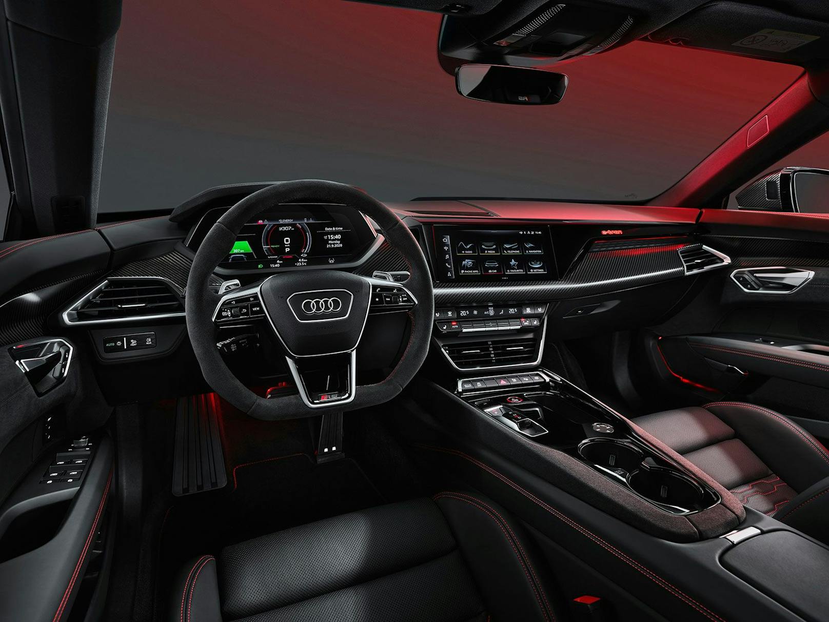 Virtuelles Cockpit im Audi RS e-tron GT