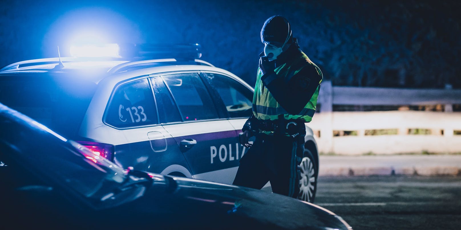 Am Sonntagabend zog die Salzburger Polizei einen 16-Jährigen aus dem Verkehr (Symbolbild)