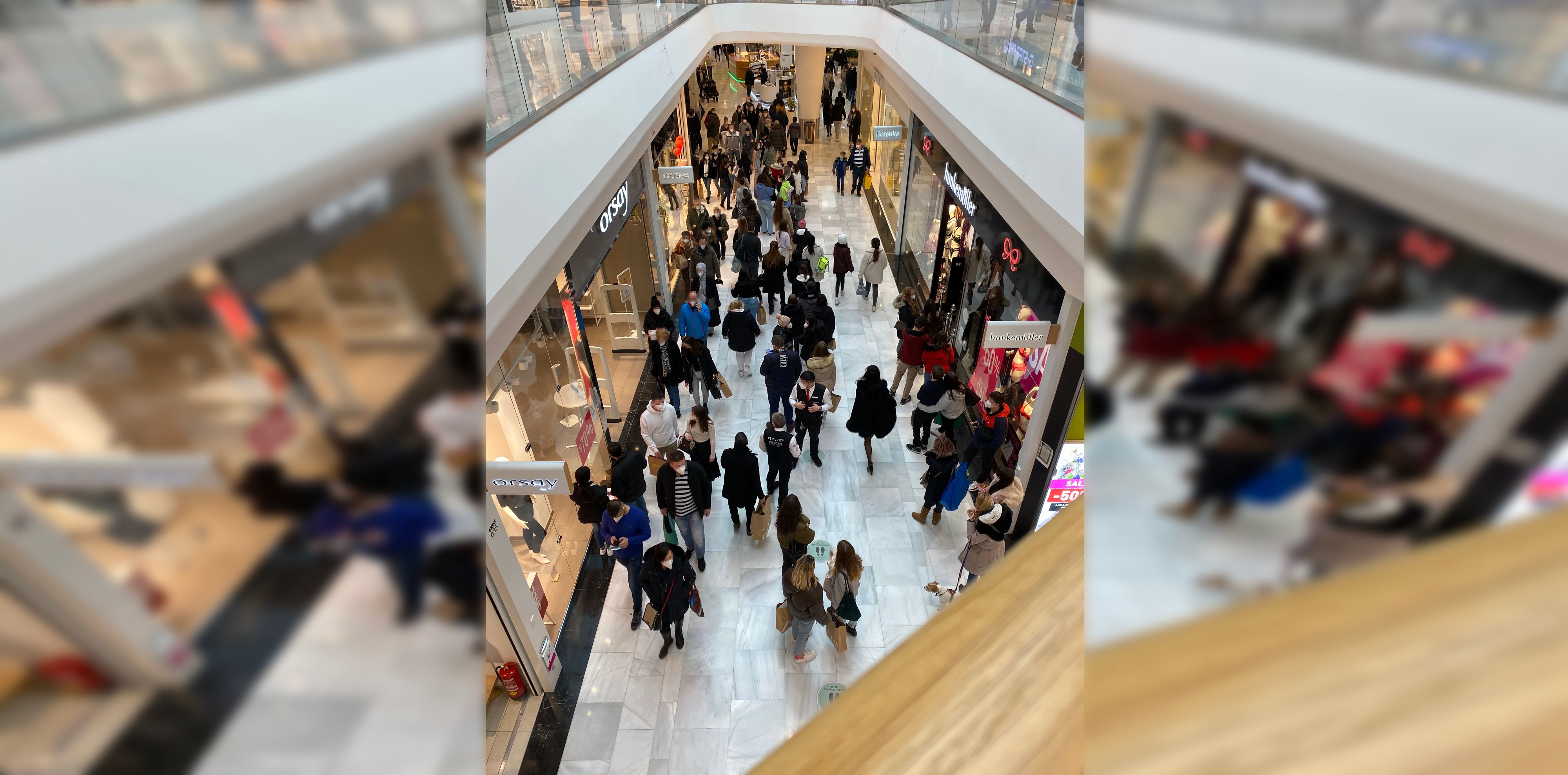 Unzählige Menschen gingen am Freitag in der SCS shoppen. 