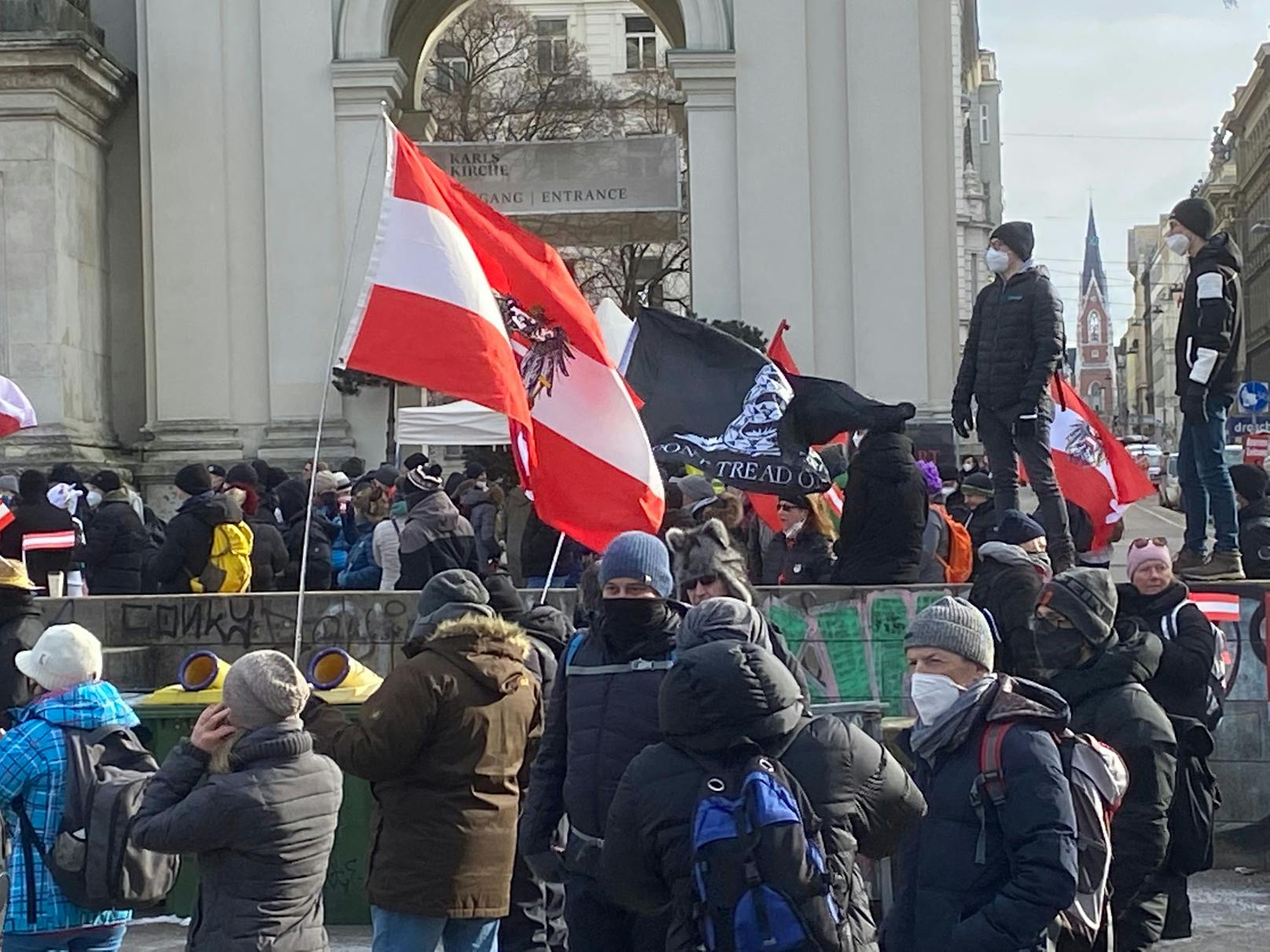 Symbolbild: Die Anti-Corona-Demo am 13. Februar 2021 in Wien in Bildern.
