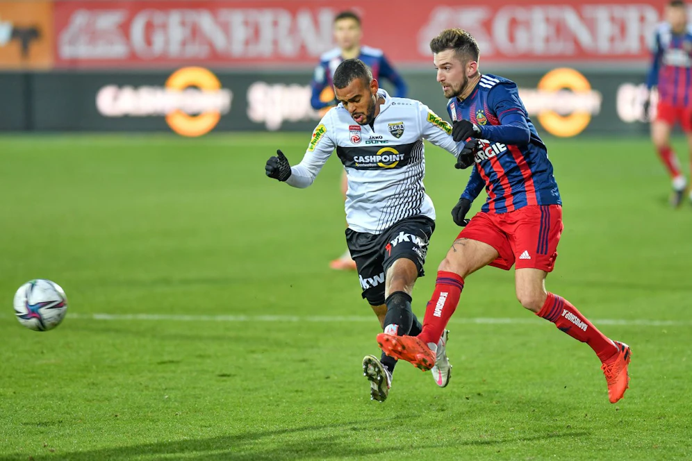 Rapid gastiert in Altach. 