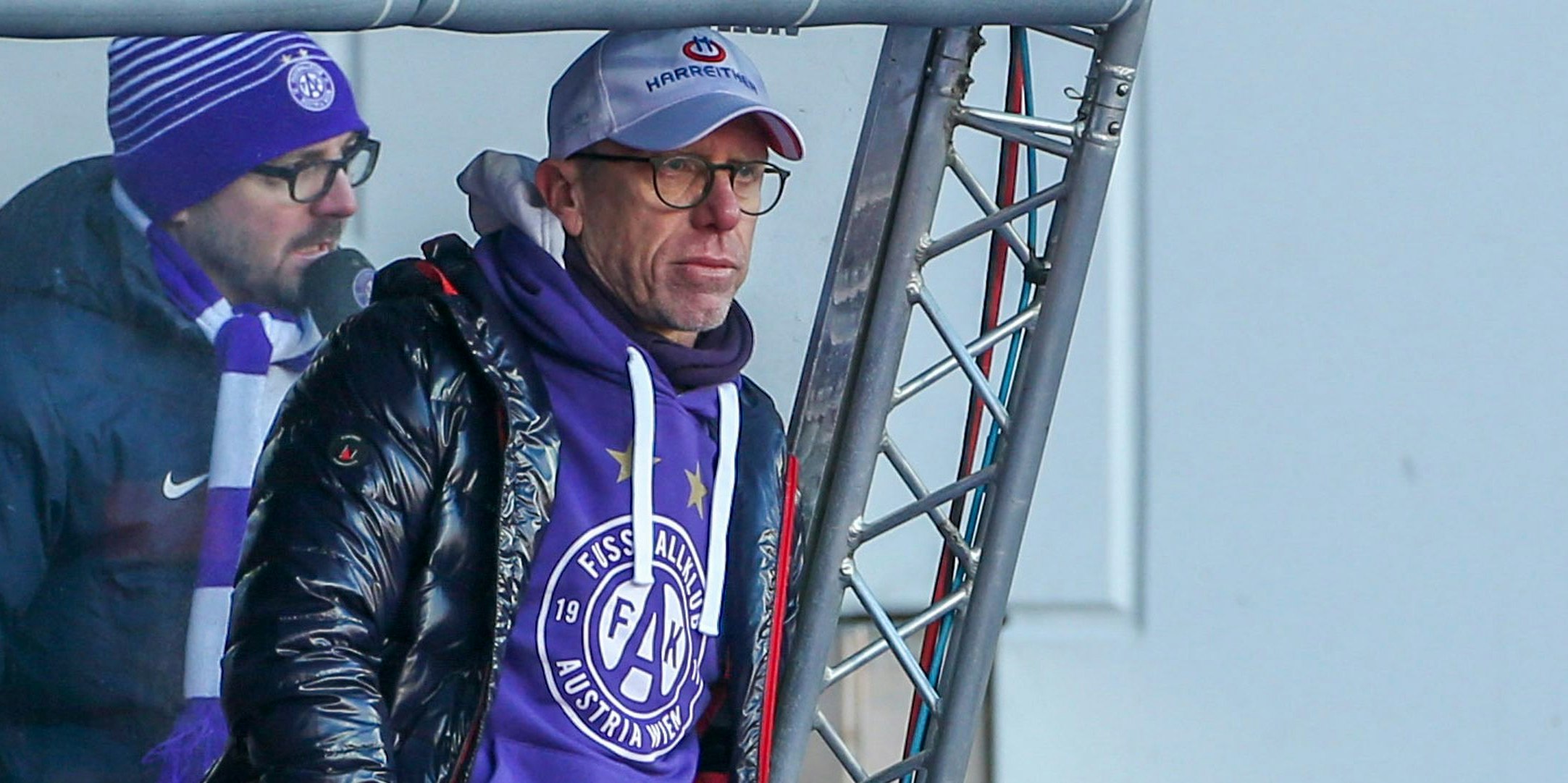 Peter Stöger kann das Ruder (noch) nicht herumreißen.