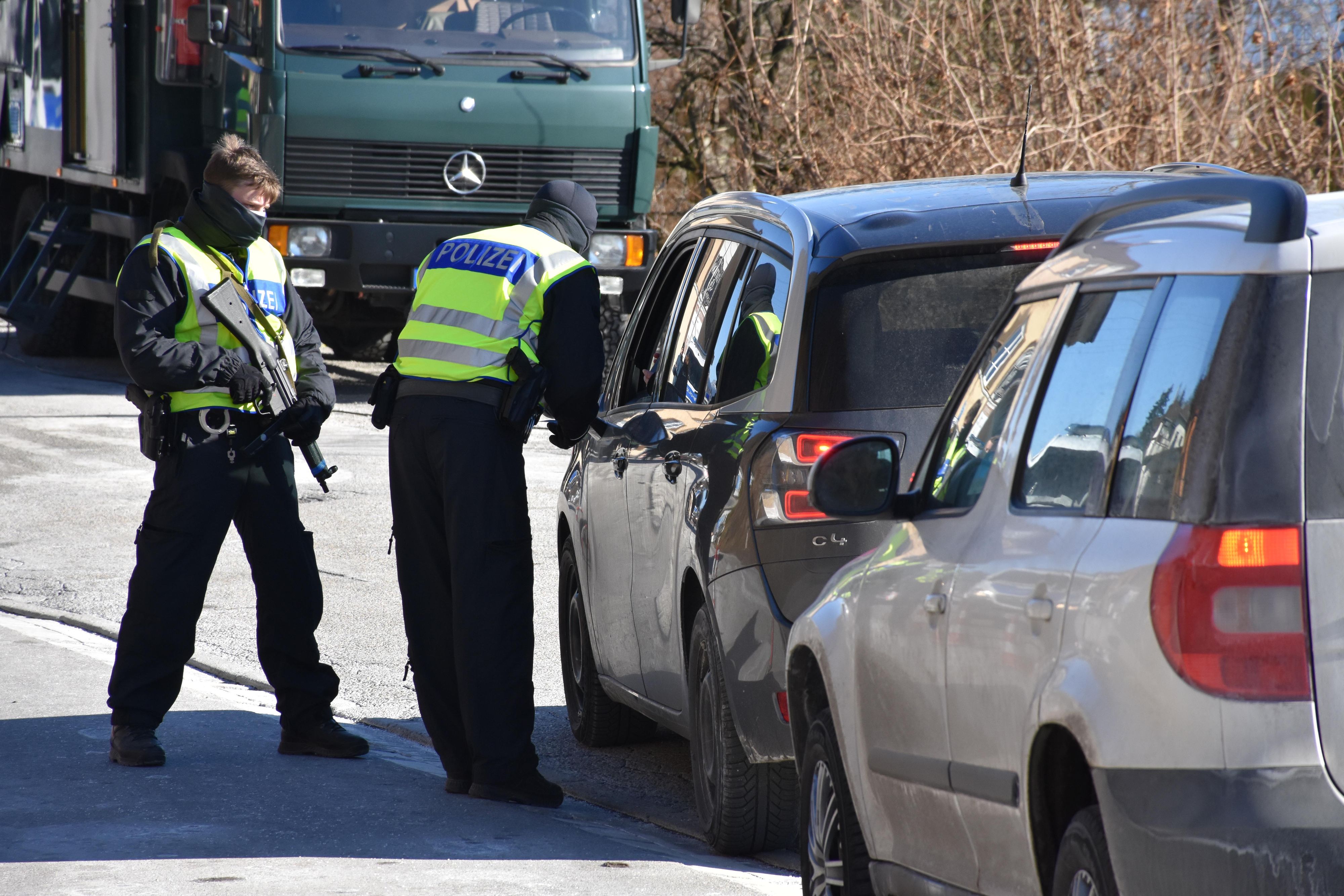 Pendler Tirol Grenze Polizei Deutschland