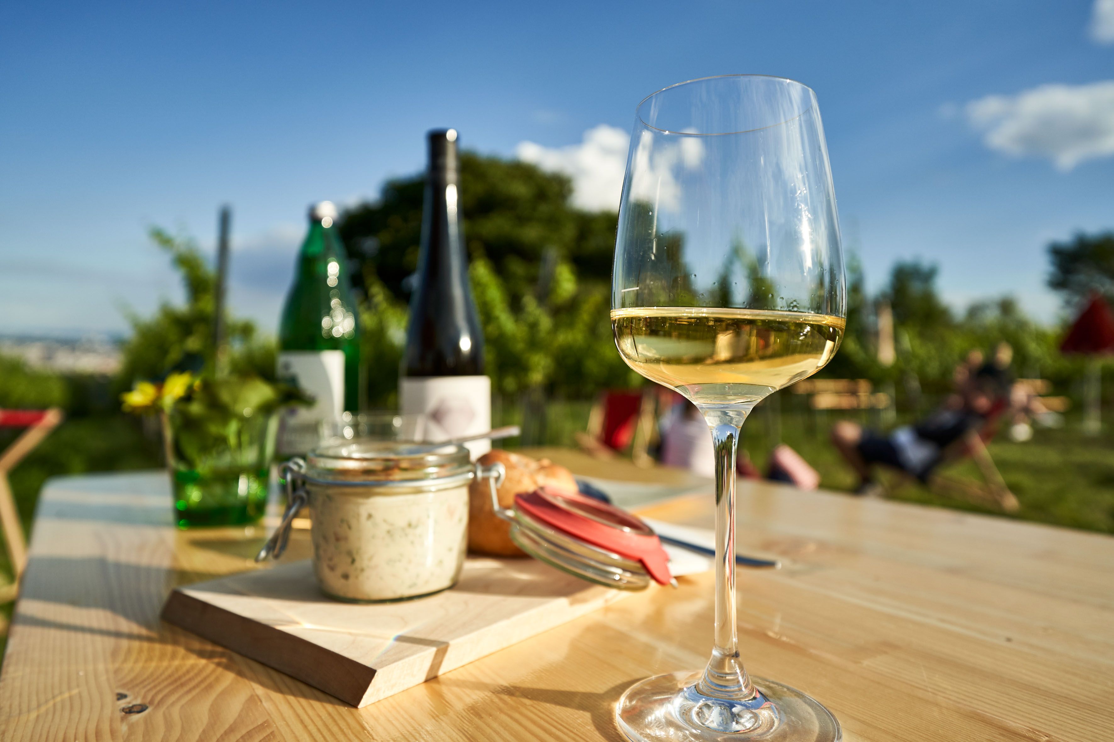 Buschenschanken dürfen Gästen nur kalte Mahlzeiten anbieten.