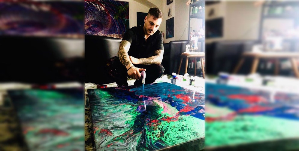 Laurin Levai kam durch die Corona-Pandemie zu seiner Kunst.