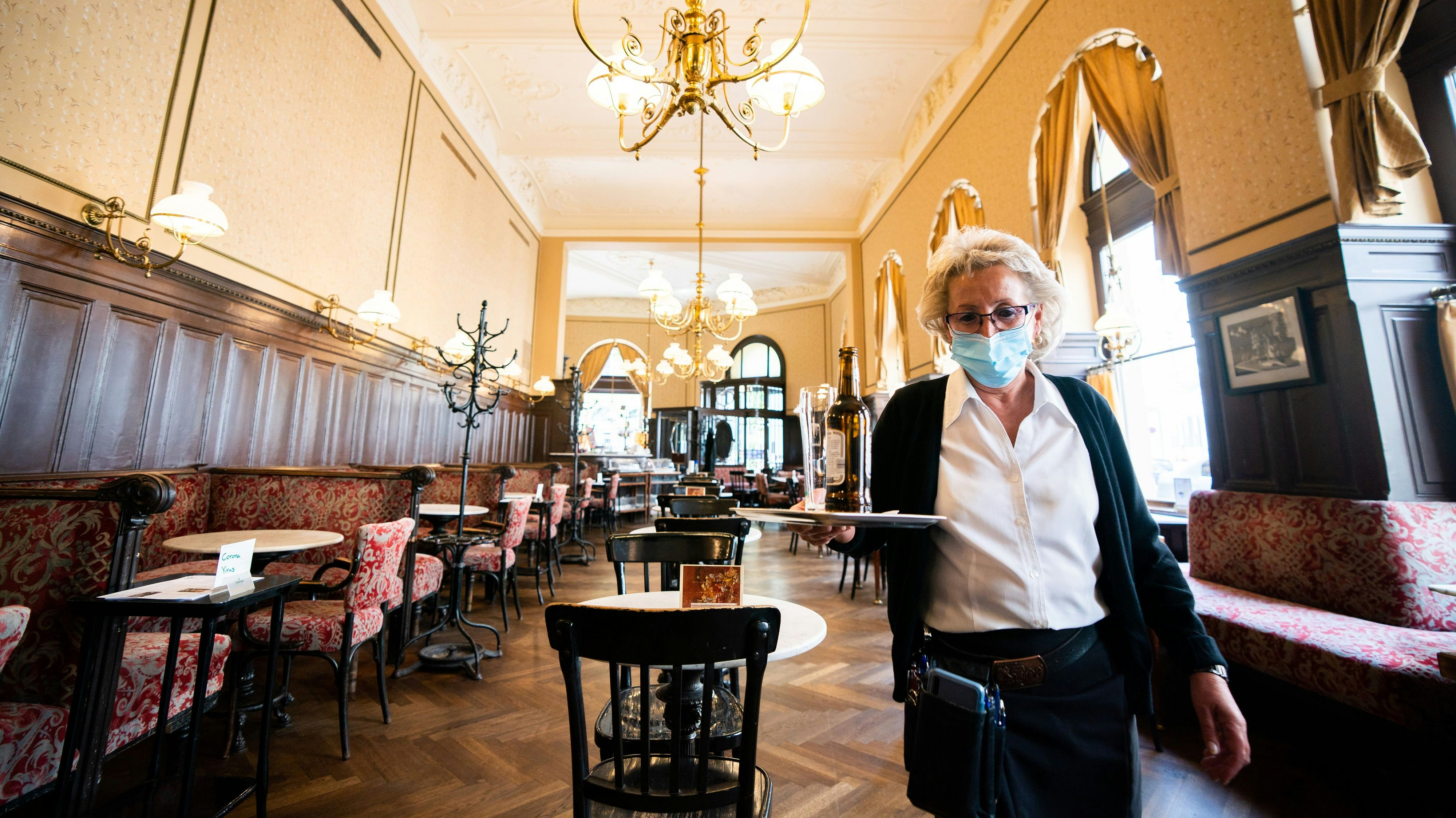 Für Gastronomie, Tourismus und Kultur heißt es weiter warten.