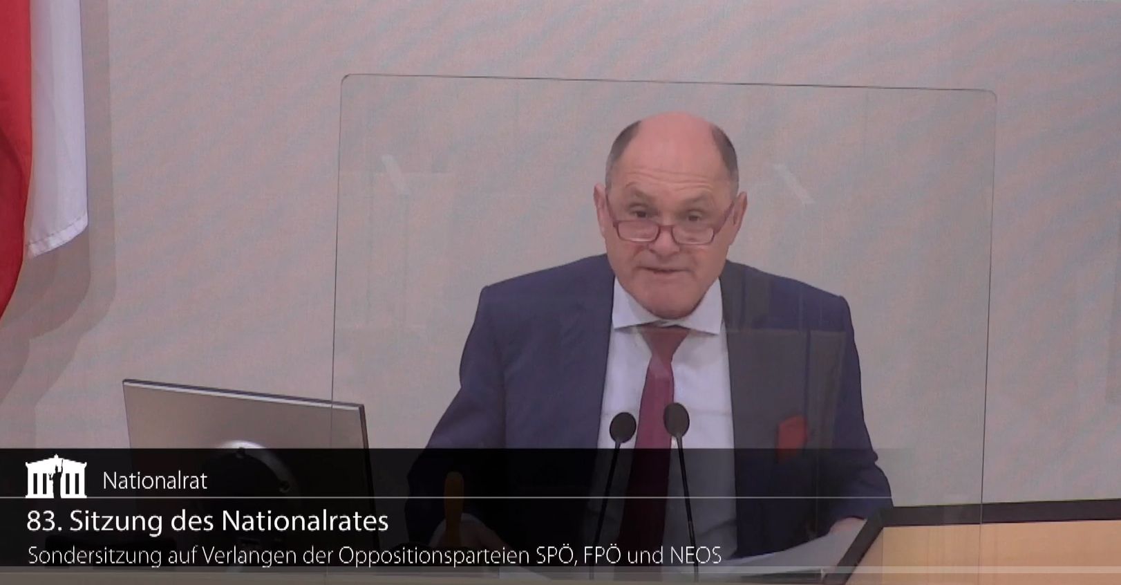 Sobotka schenkte den versammelten Abgeordneten ein Lächeln