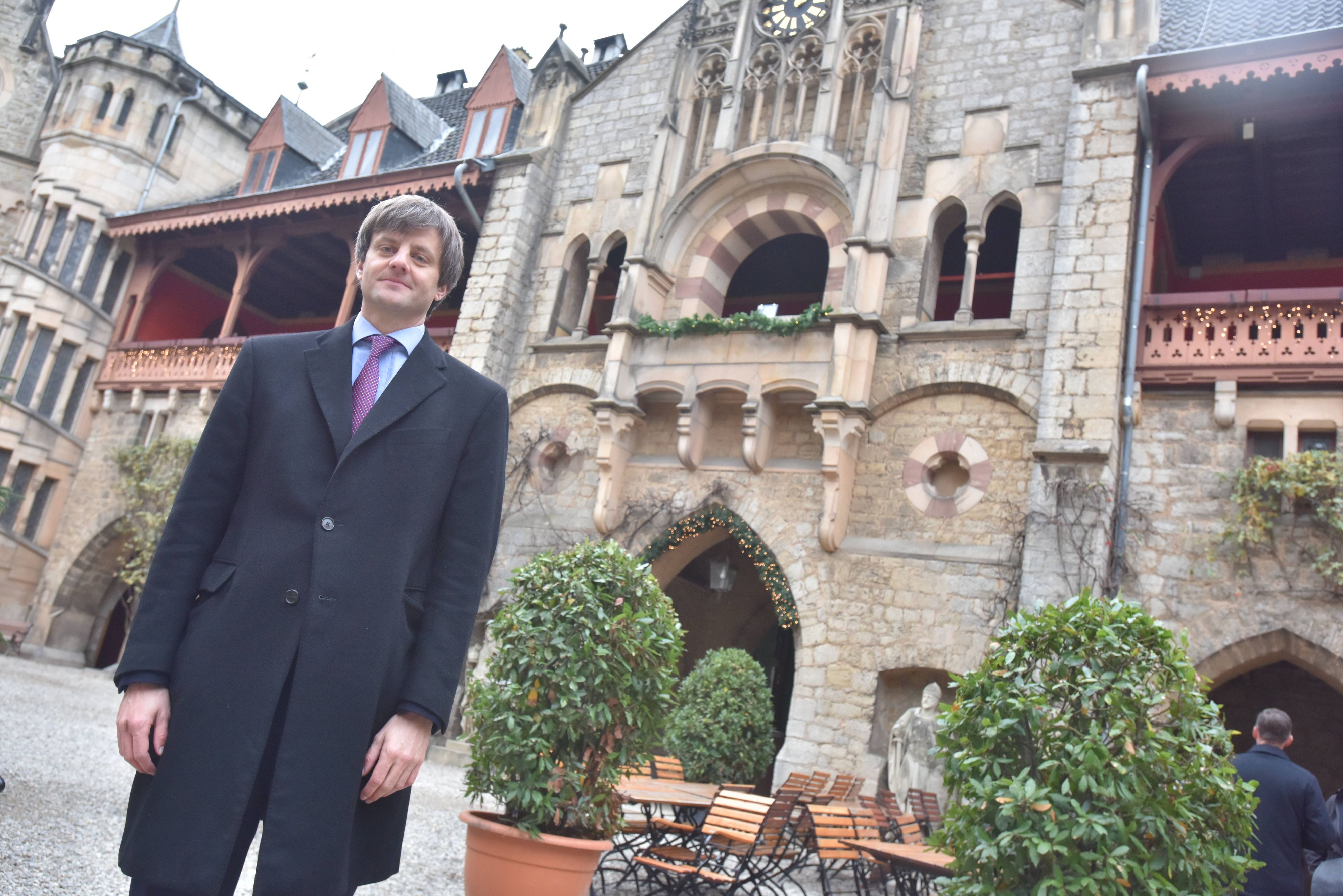 Seit 2004 befindet sich die Marienburg im Besitz von <strong>Erbprinz Ernst August Jr</strong>.<br>