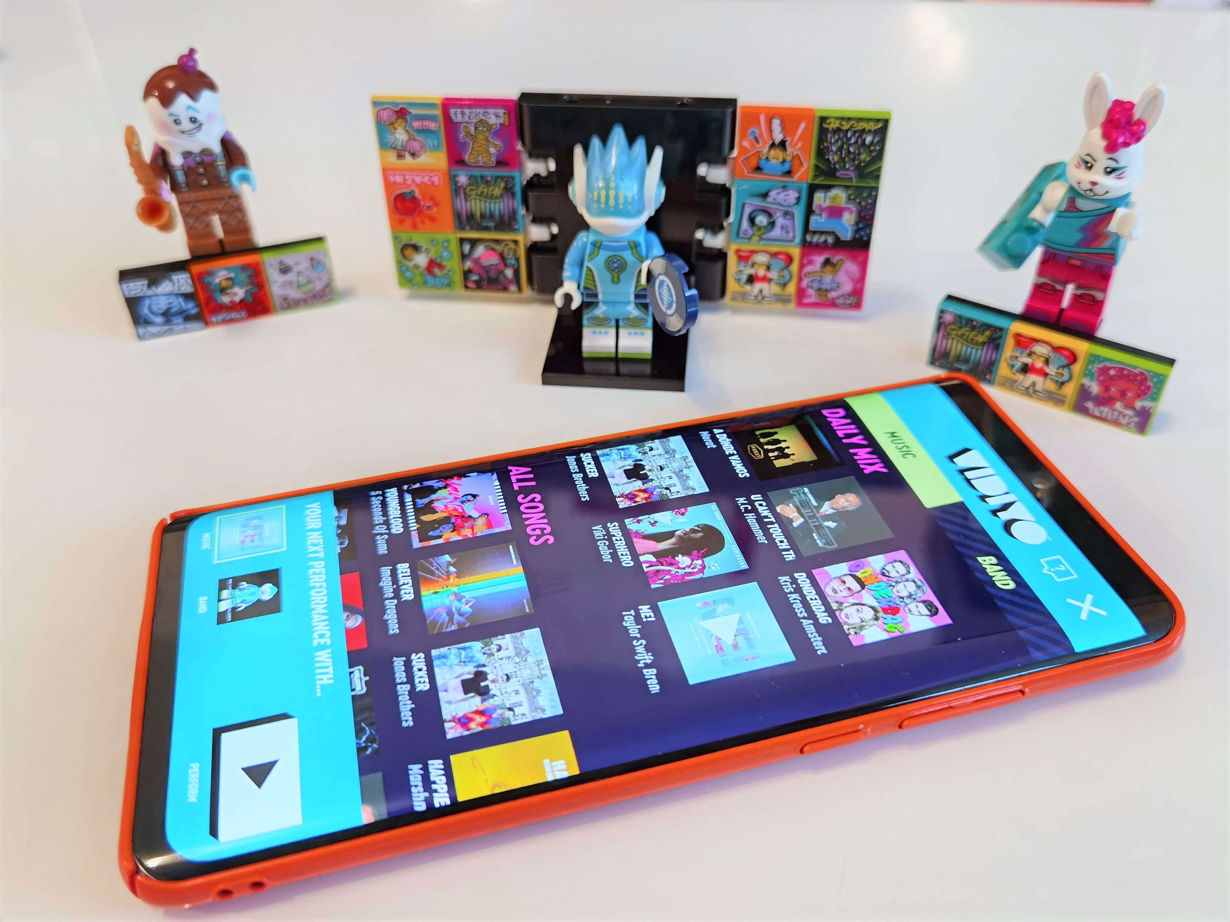 Lego Vidiyo im Test: So wird das Handy zur Tanz-Bühne