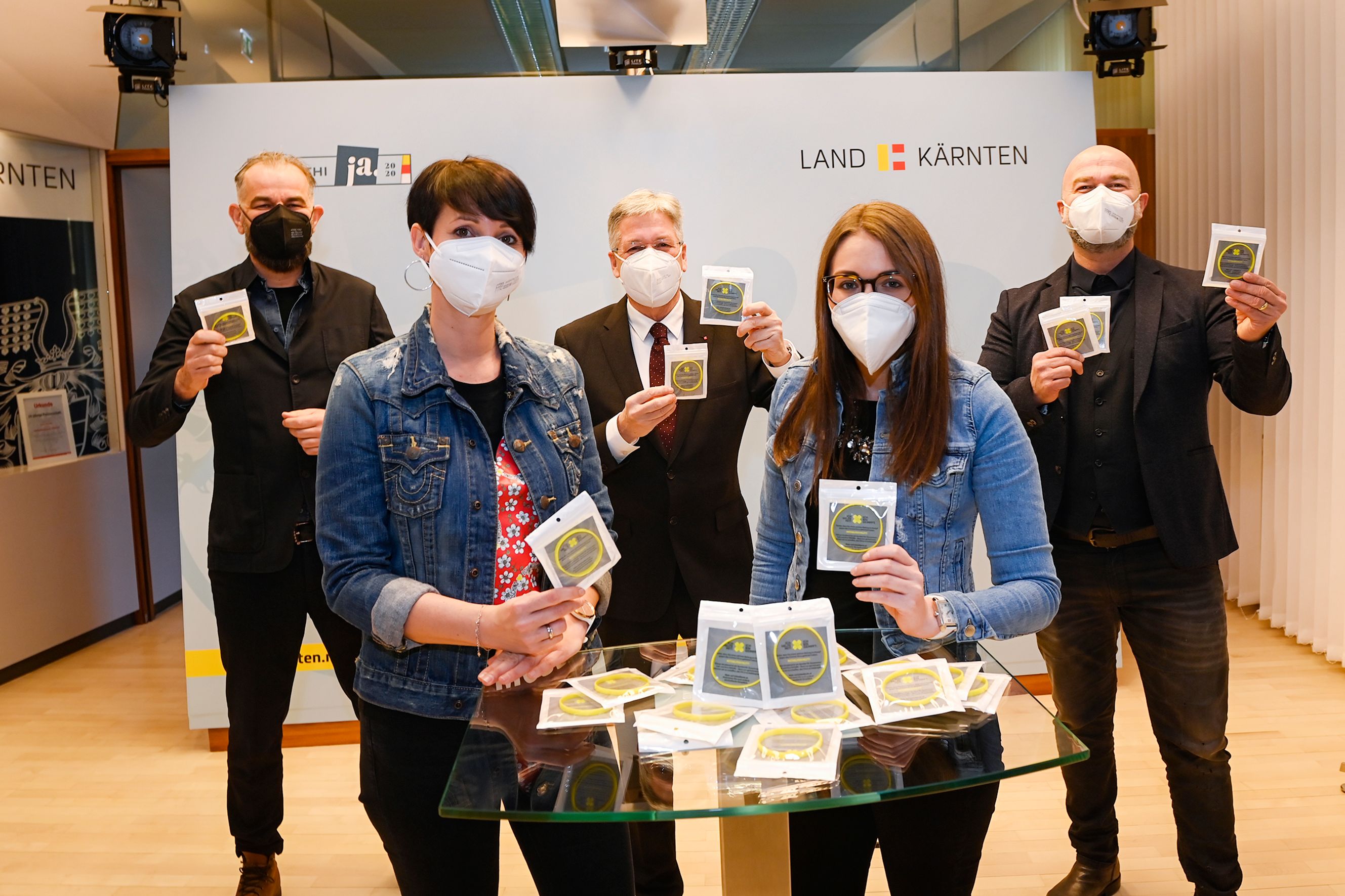 Impfbänder mithelfenhilft