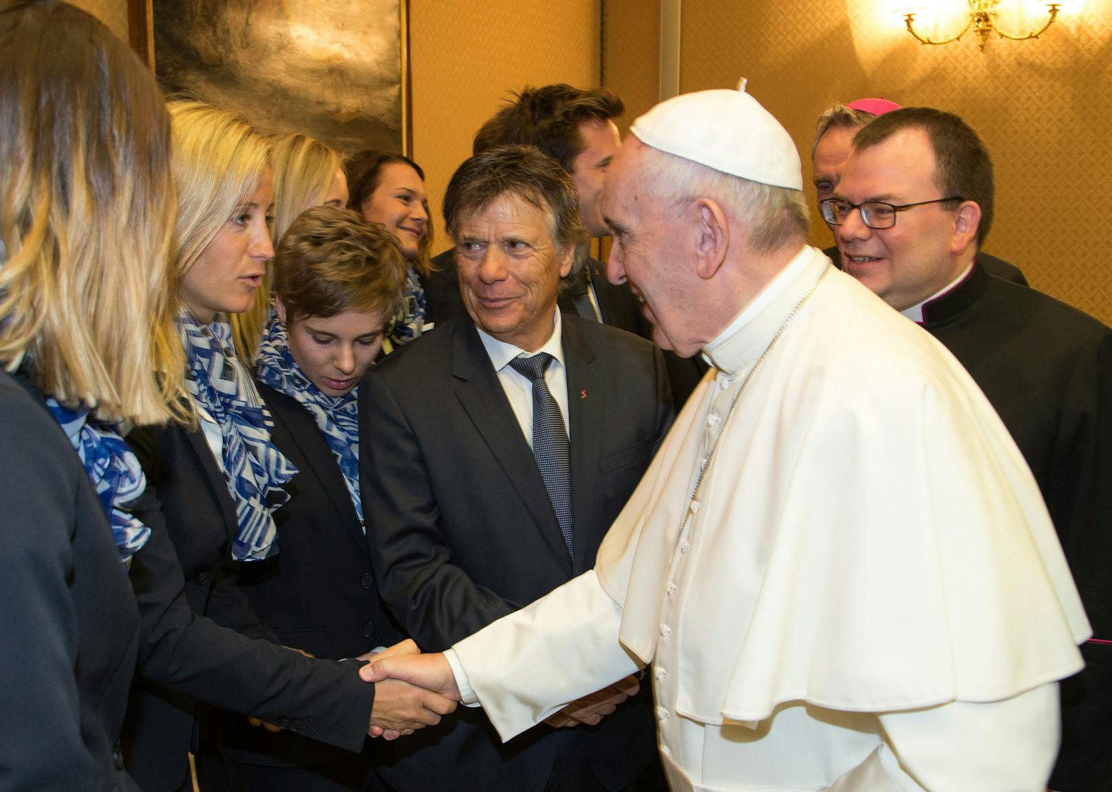 Michi Kirchgasser 2016 bei Papst Franziskus