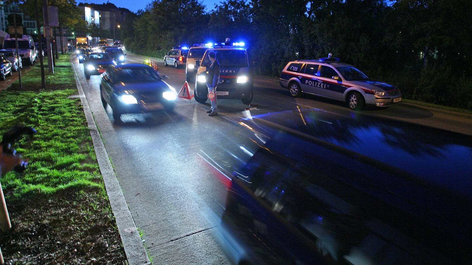 Polizei-Planquadrat am Wochenende im Bezirk Güssing.