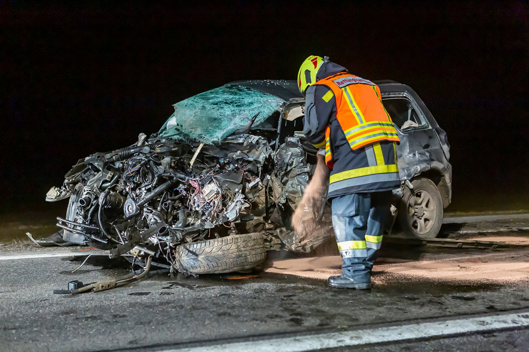Das Wrack nach dem Unfall in Gföhl.