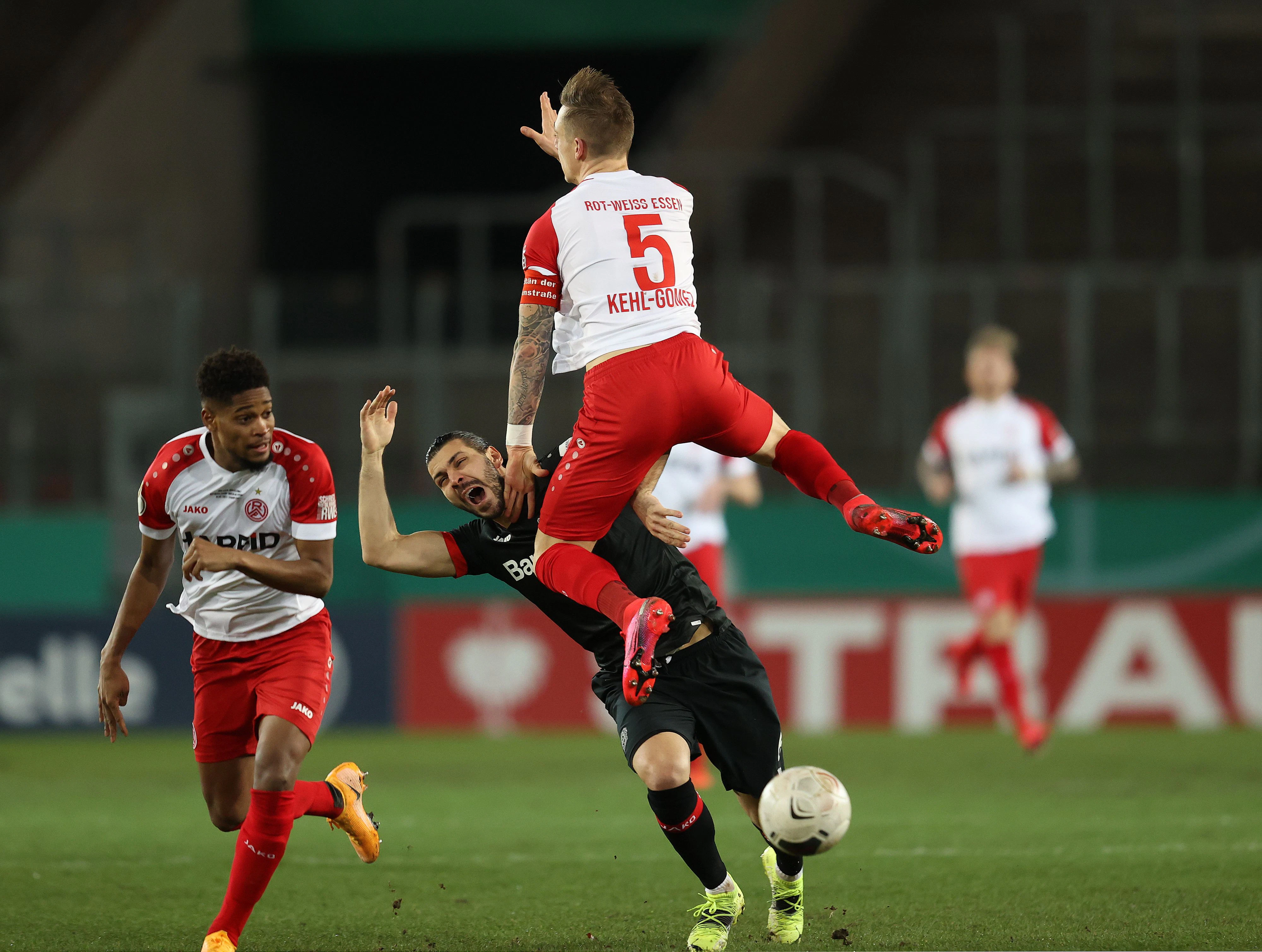 Essen brachte Aleksandar Dragovic zu Fall.