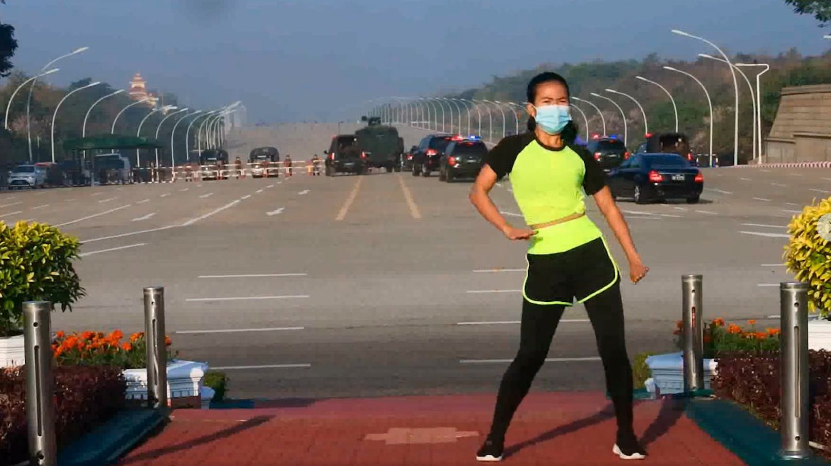 Khing Hnin Wai nahm gerade ihr Aerobic-Workout auf, als hinter ihr ein Militärputsch begann
