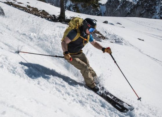 Marcel Hirscher in kurzen Ärmeln.