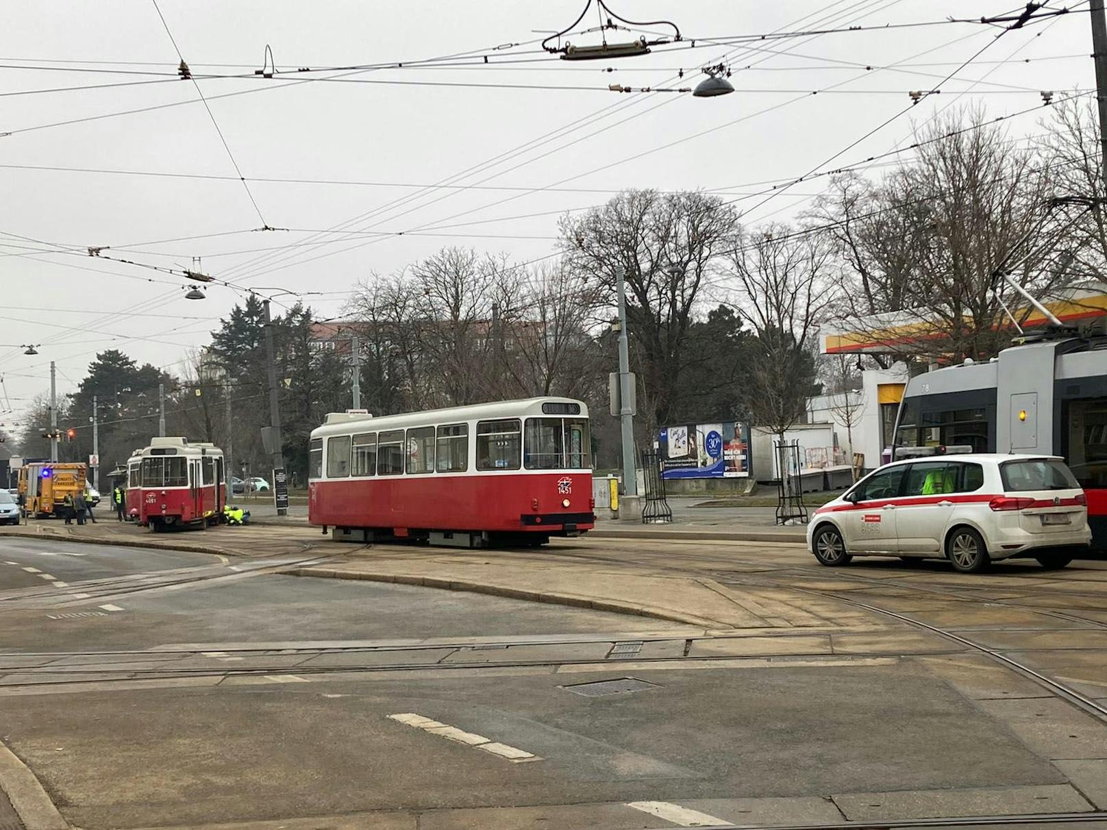 In Wien soll am Montag eine Straßenbahn entgleist sein.