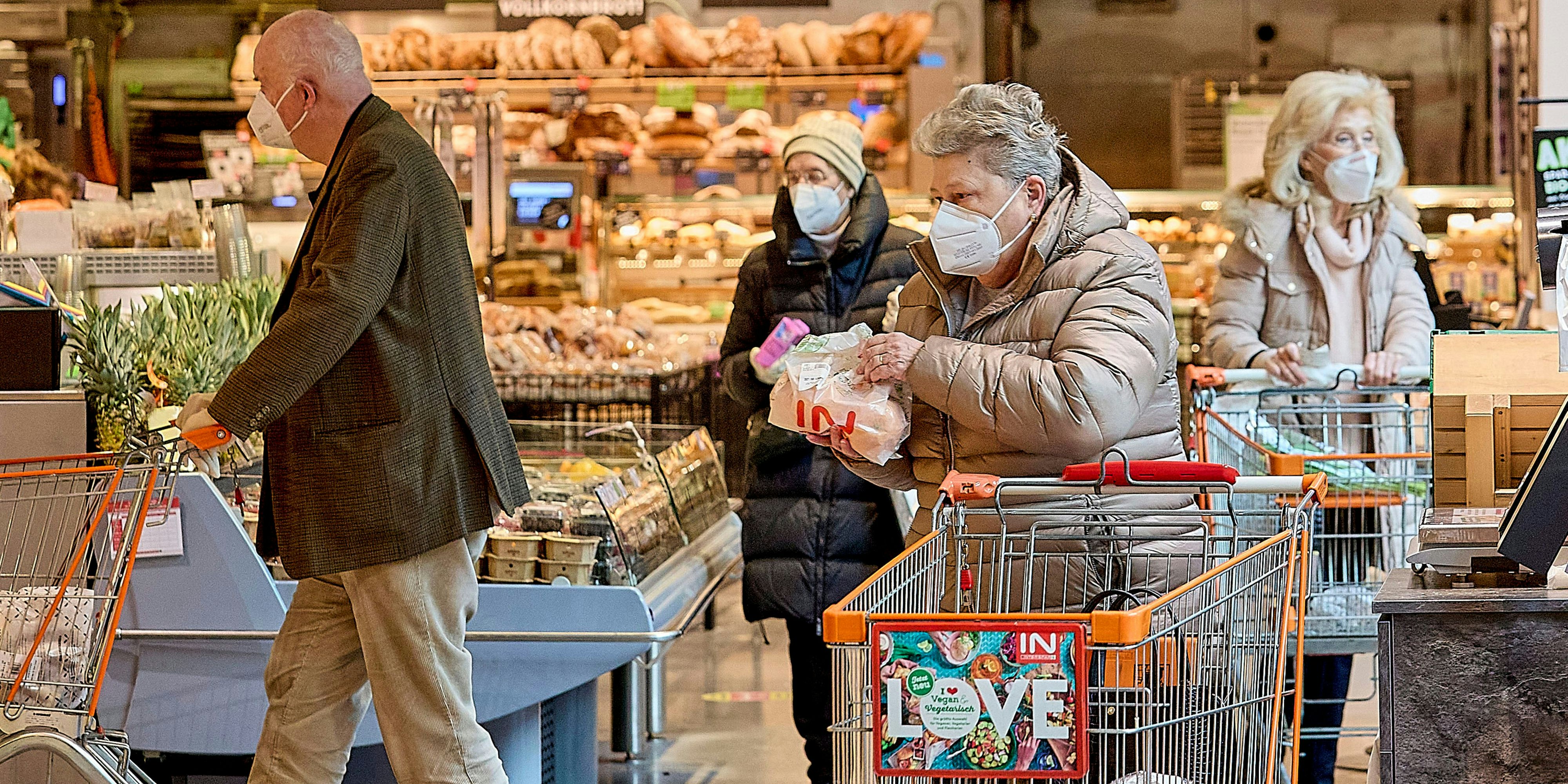 Die Öffnungszeiten der Supermärkte werden derzeit hitzig diskutiert.