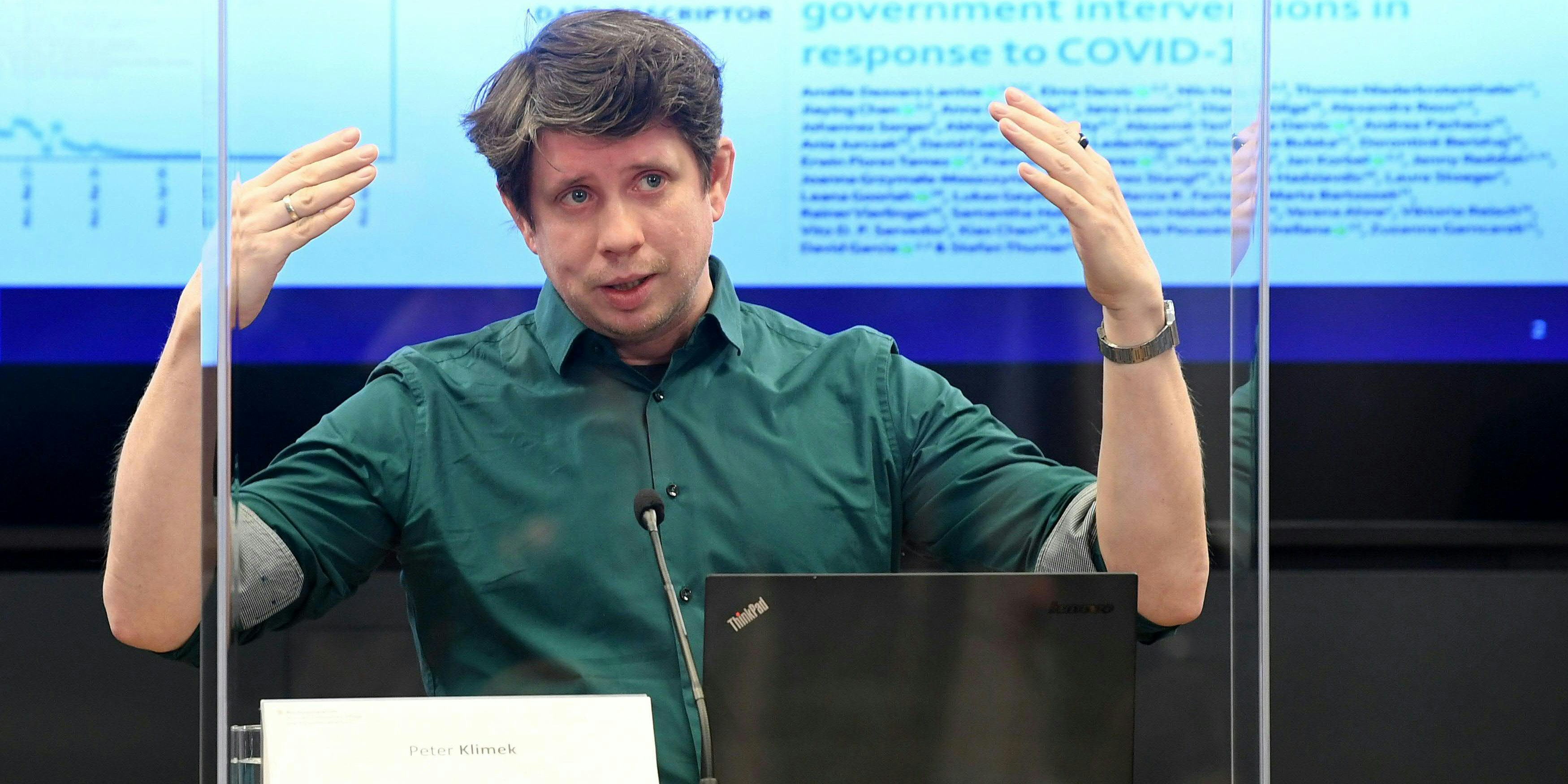 Peter Klimek vom Complexity Science Hub Vienna (CSH) am 23. November 2020 bei einer Pressekonferenz