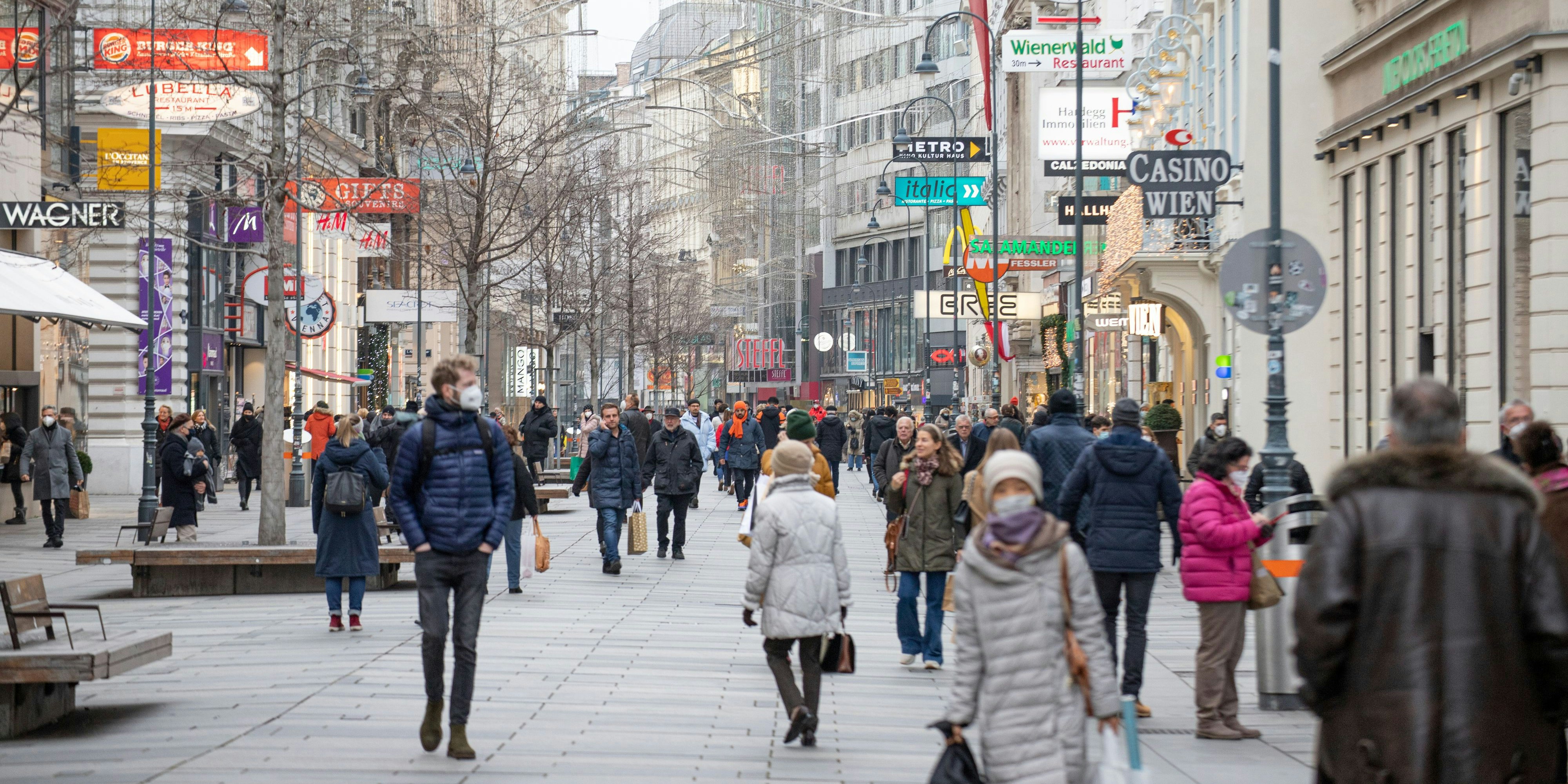 Experten warnen vor einem schnellen Anstieg der Corona-Fallzahlen.