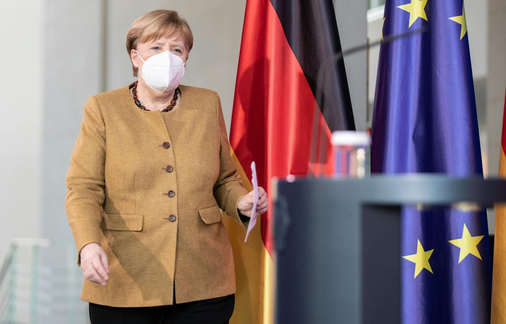 Bundeskanzlerin Angela Merkel (CDU) wähnt Deutschland bereits in einer "dritten Welle". 