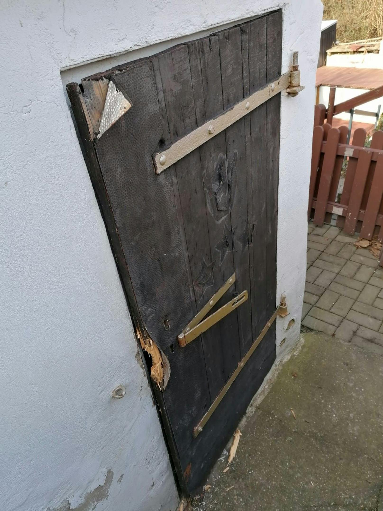 Jede Tür in der Kleingartensiedlung wurde aufgebrochen.