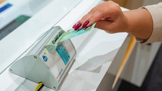 Jahrelang nutze ein fremdes Kind unbemerkt Versicherungsleistungen eines Österreichers