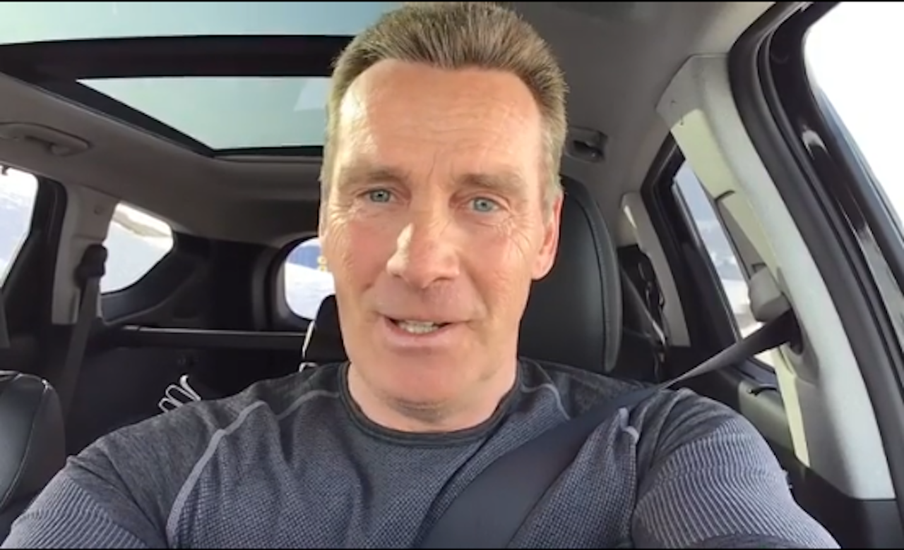 Heute.at - User beschimpft TV-Promi nach Tumor-OP