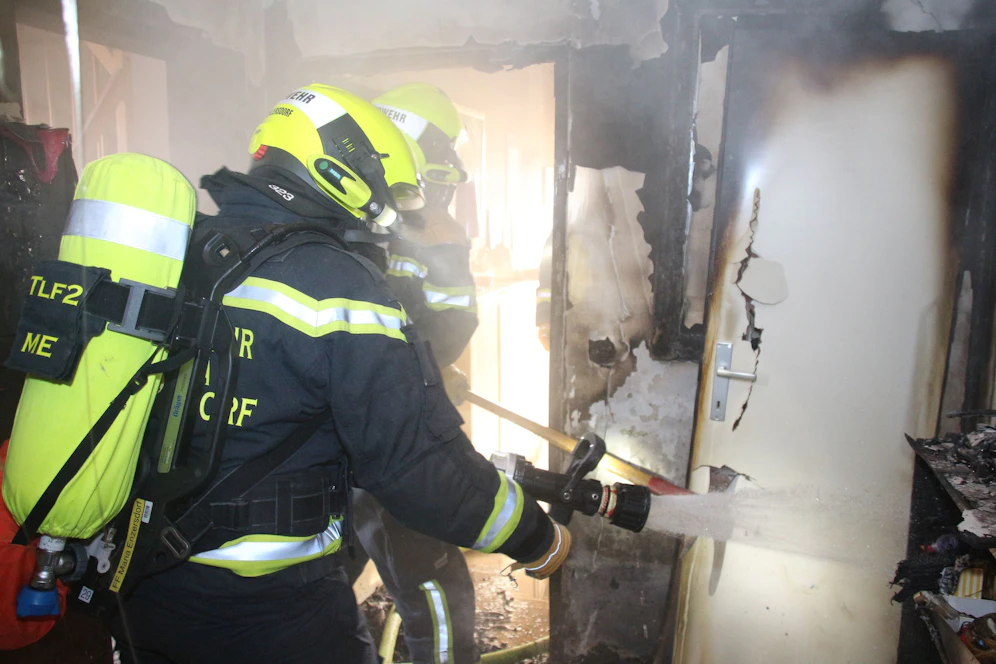 Die Wehren konnten den Brand schnell löschen.