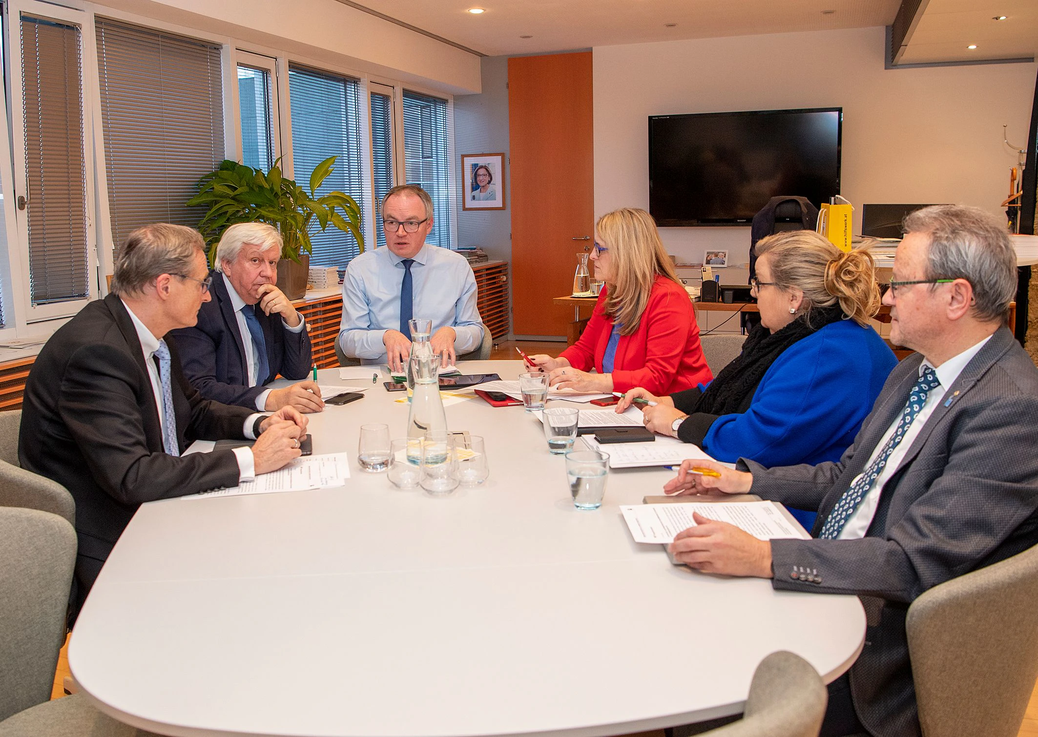 Die erste und kurzfristig einberufene Lagebesprechung fand Ende Februar 2020 statt.
