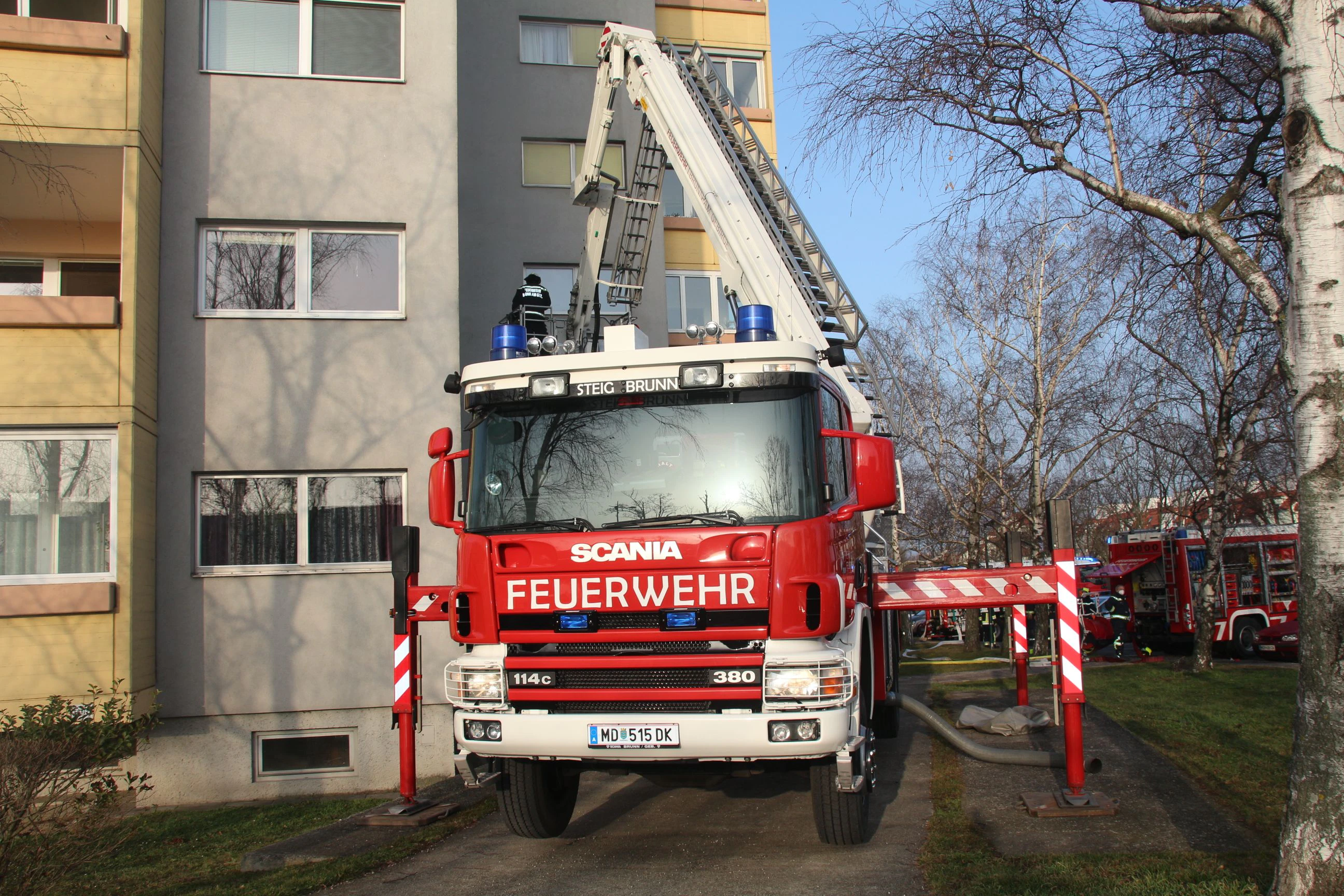 Zwei Frauen wurden ins Spital gebracht.