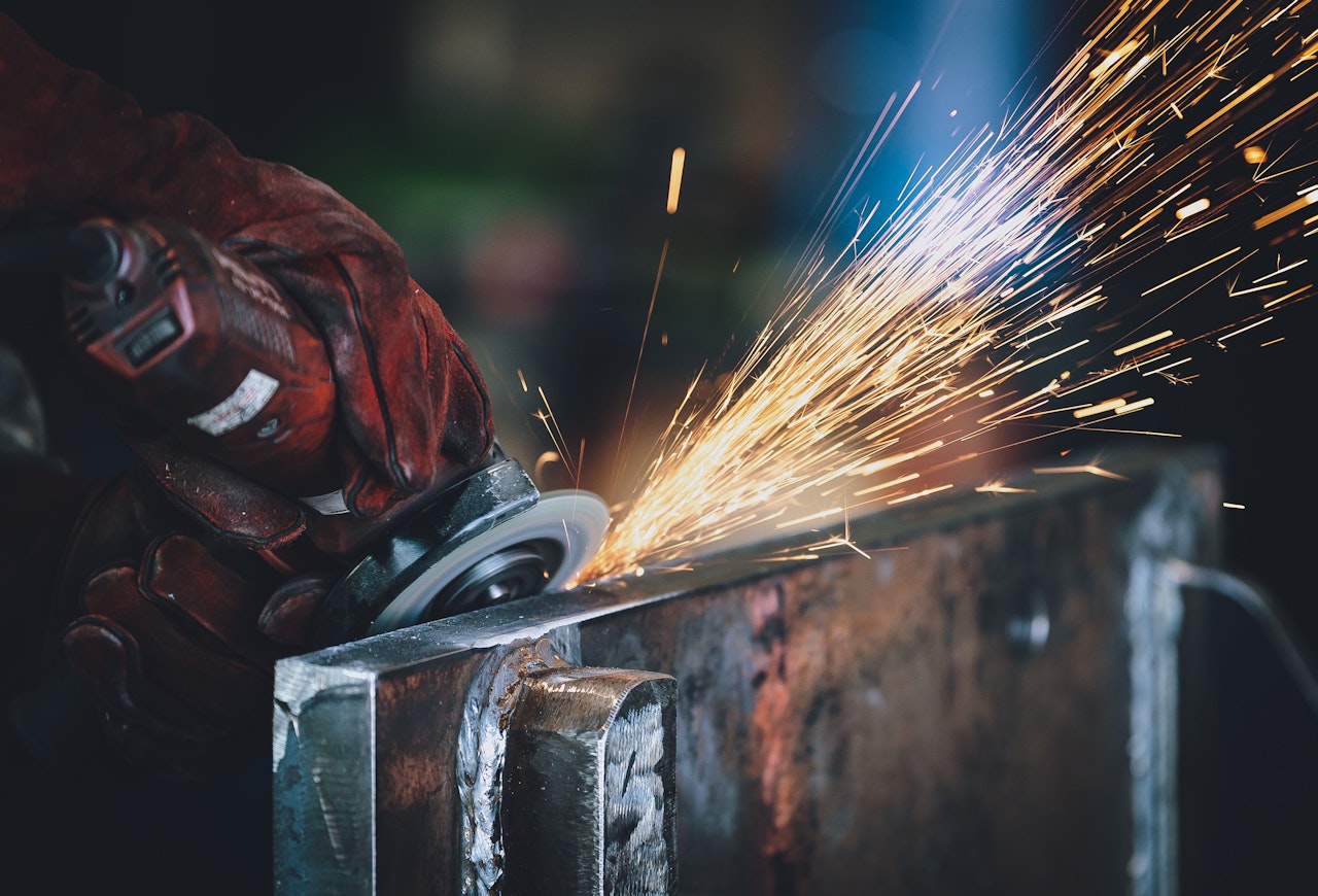 Heute.at - Burgenländer (41) flext sich mitten ins Gesicht