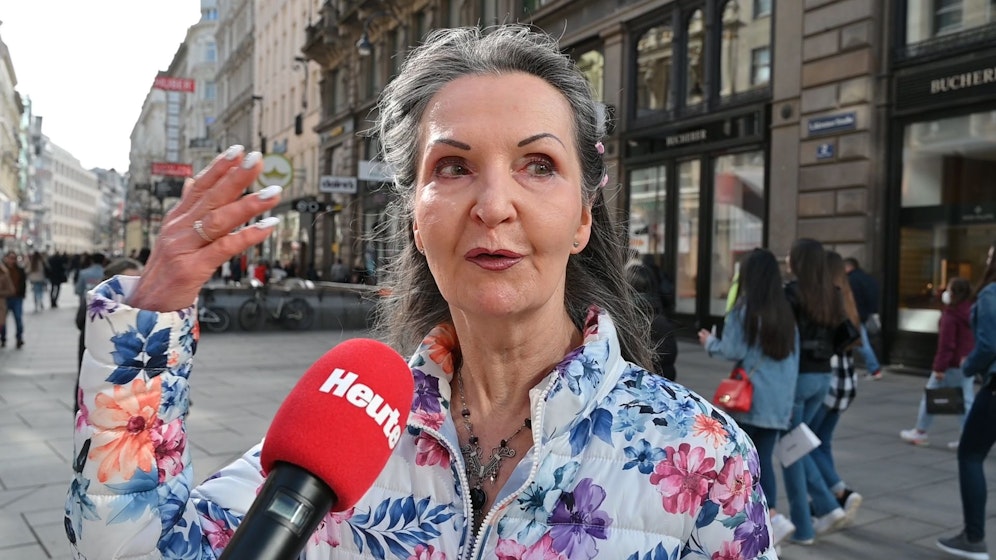 Diese Wienerin freut sich besonders auf eine heiße Schokolade