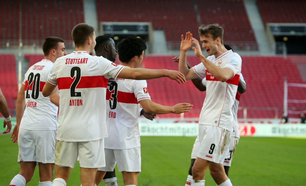 Sasa Kalajdzic trifft gegen Schalke. 