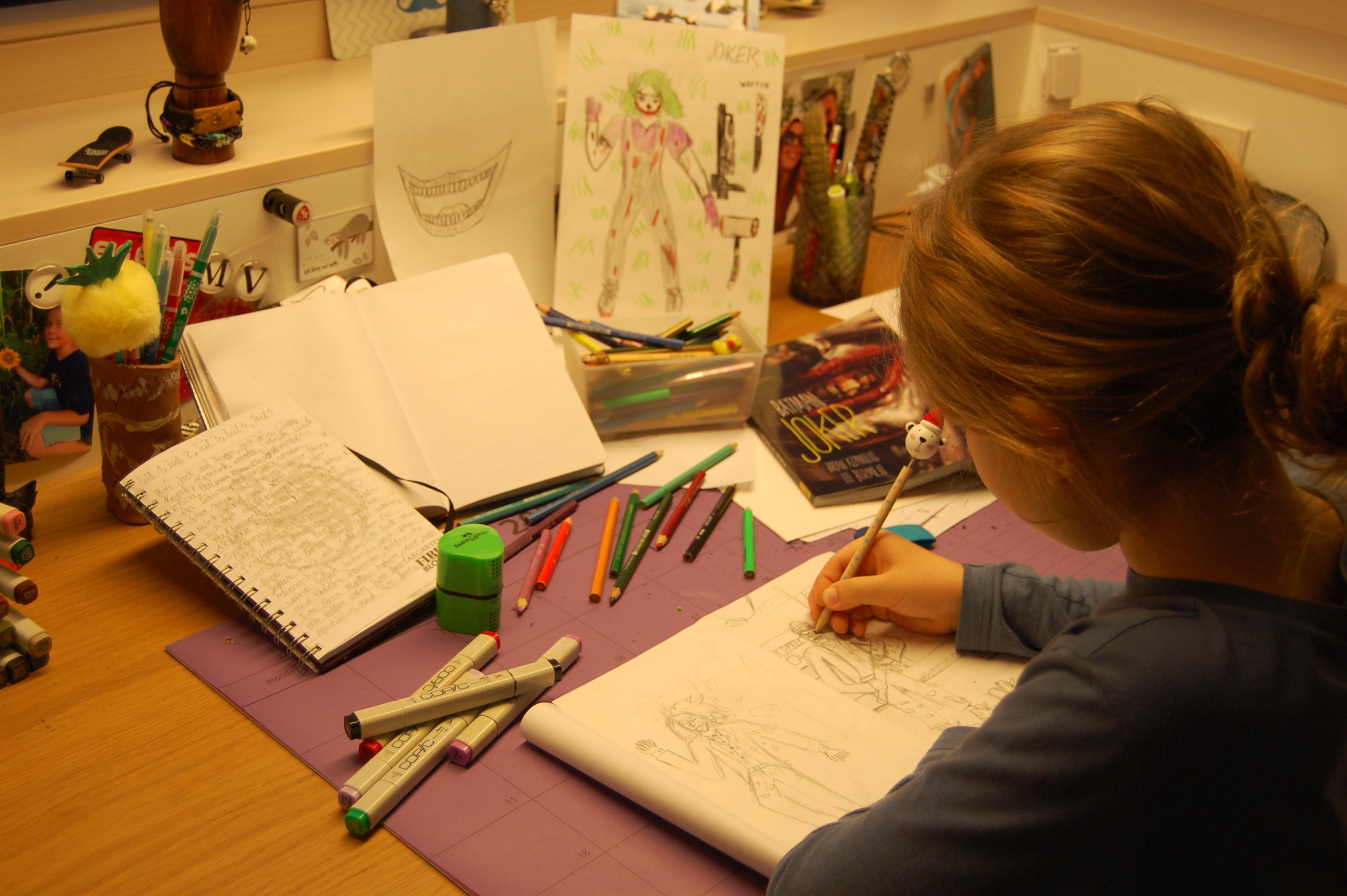 Matthaeus ist für die Zeichnungen verantwortlich.