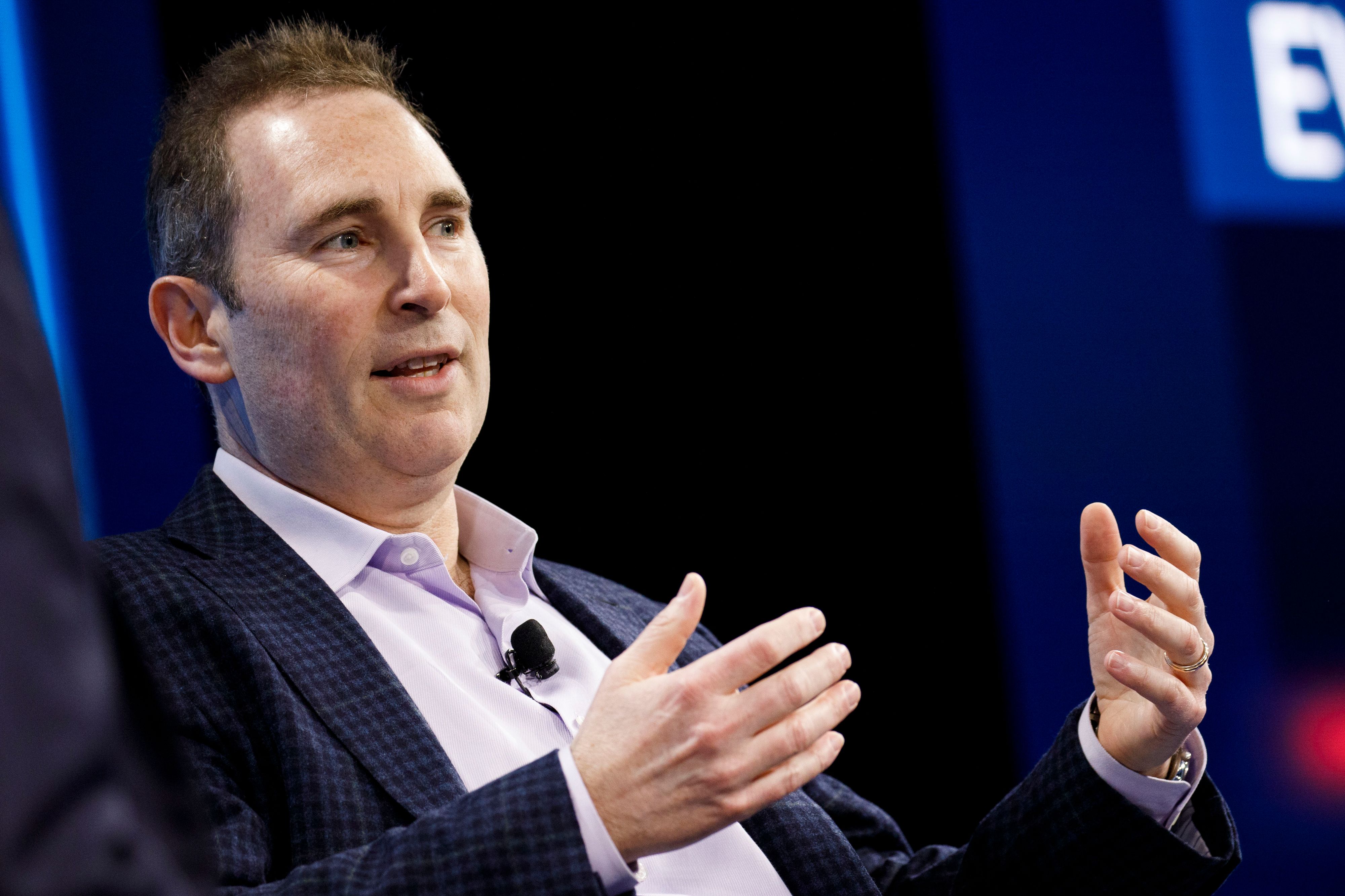 Download von www.picturedesk.com am 03.02.2021 (10:19).  February 2, 2021: Amazon announced Andy Jassy will replace Bezos as CEO during the third quarter of this year. FILE PICTURE SHOT ON: October 25, 2016, Laguna Beach, California, USA: ANDY JASSY, chief executive officer of web services at Amazon.com Inc, speaks during the WSJD Live Global Technology Conference. - 20210202_PD11112 - Rechteinfo: Rights Managed (RM)