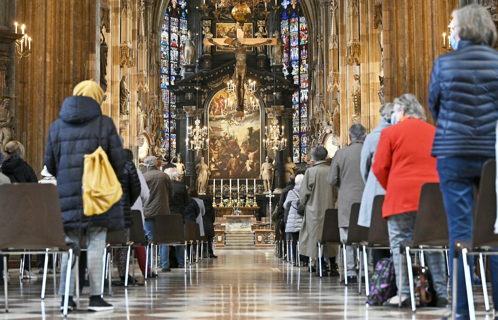 Pfarrer ignorierte Regeln – CoV-Cluster nach Messe