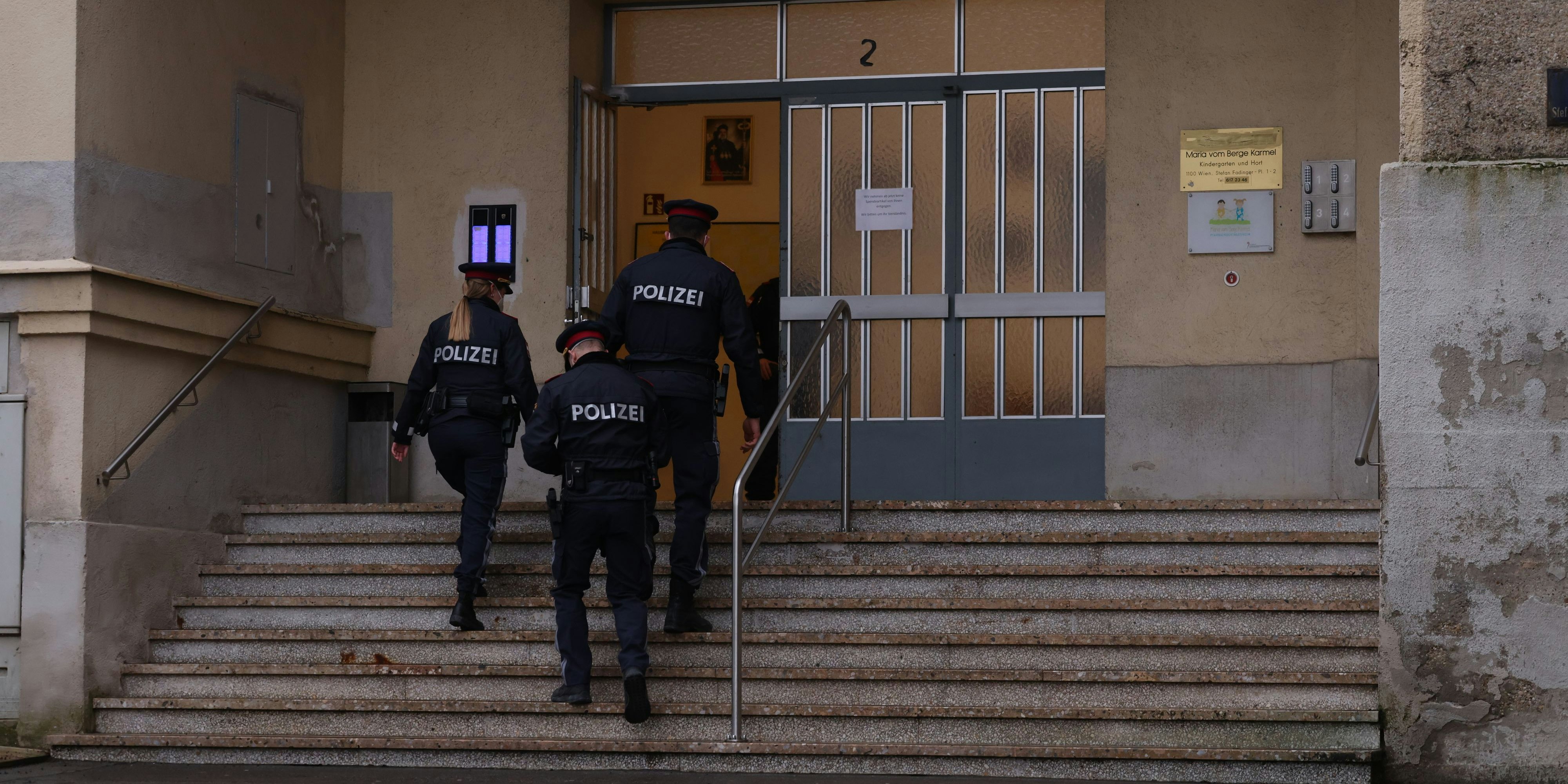 Ermittlungen: Polizei am Tatort in Wien-Favoriten